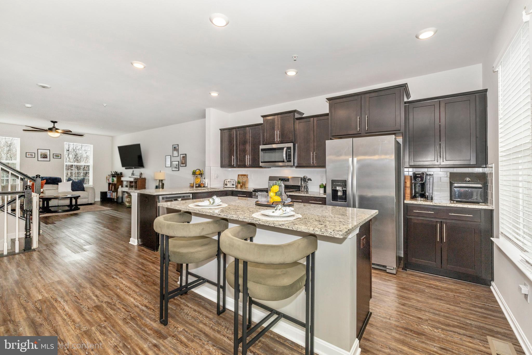 WESTVIEW SOUTH - Residential