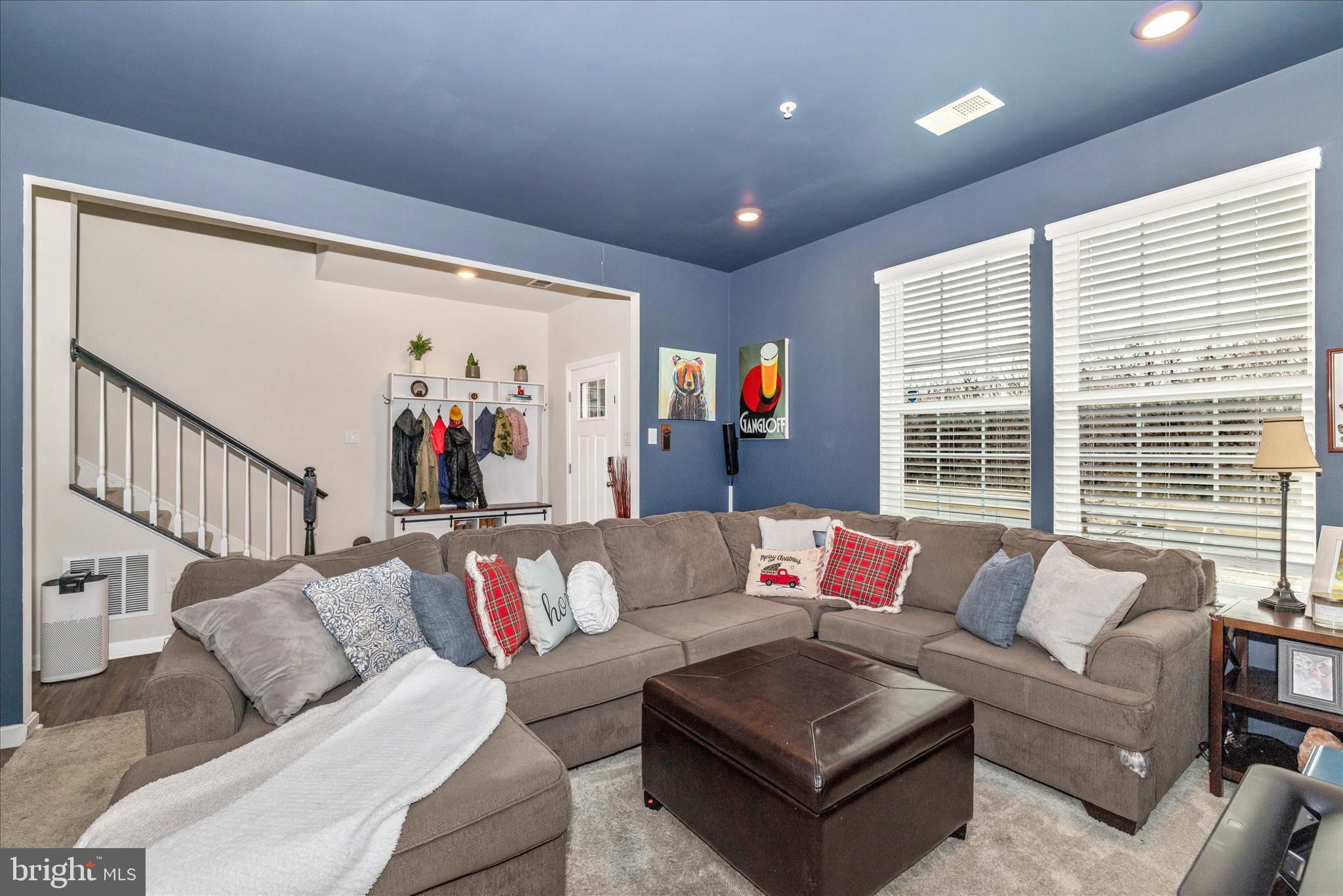 WESTVIEW SOUTH - Residential