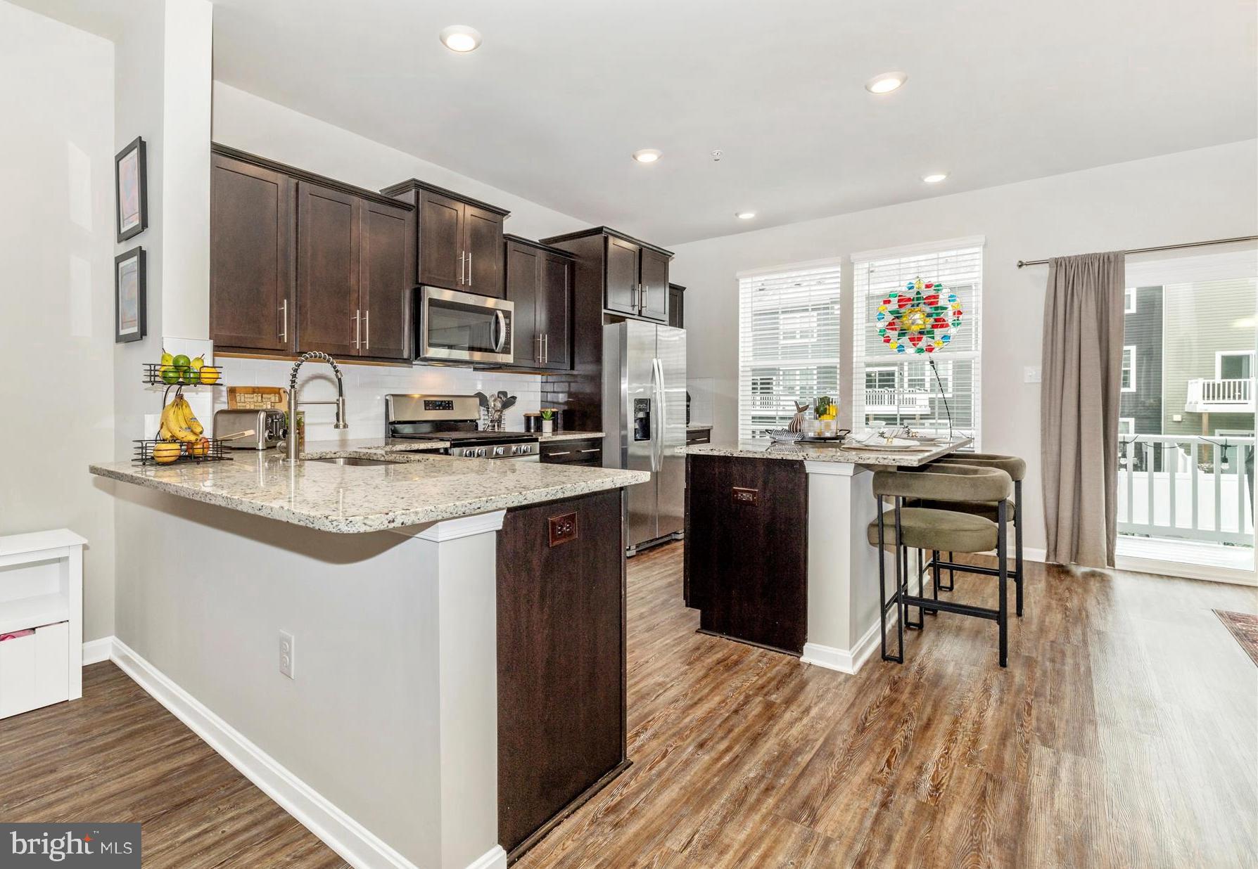 WESTVIEW SOUTH - Residential