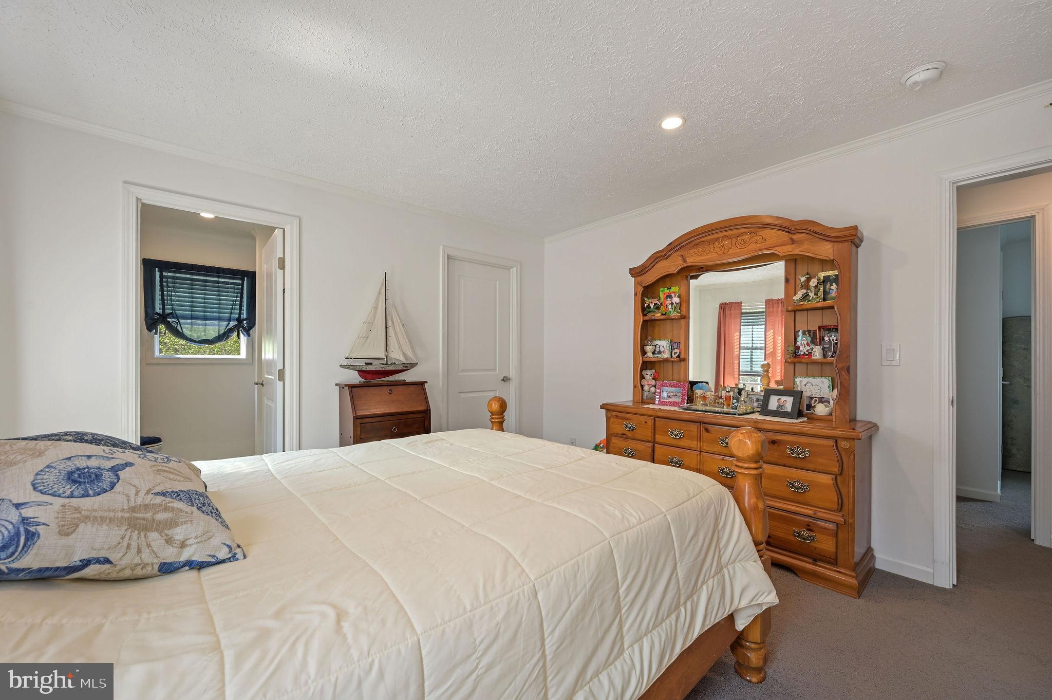 RIDGEWOOD MHP - Residential