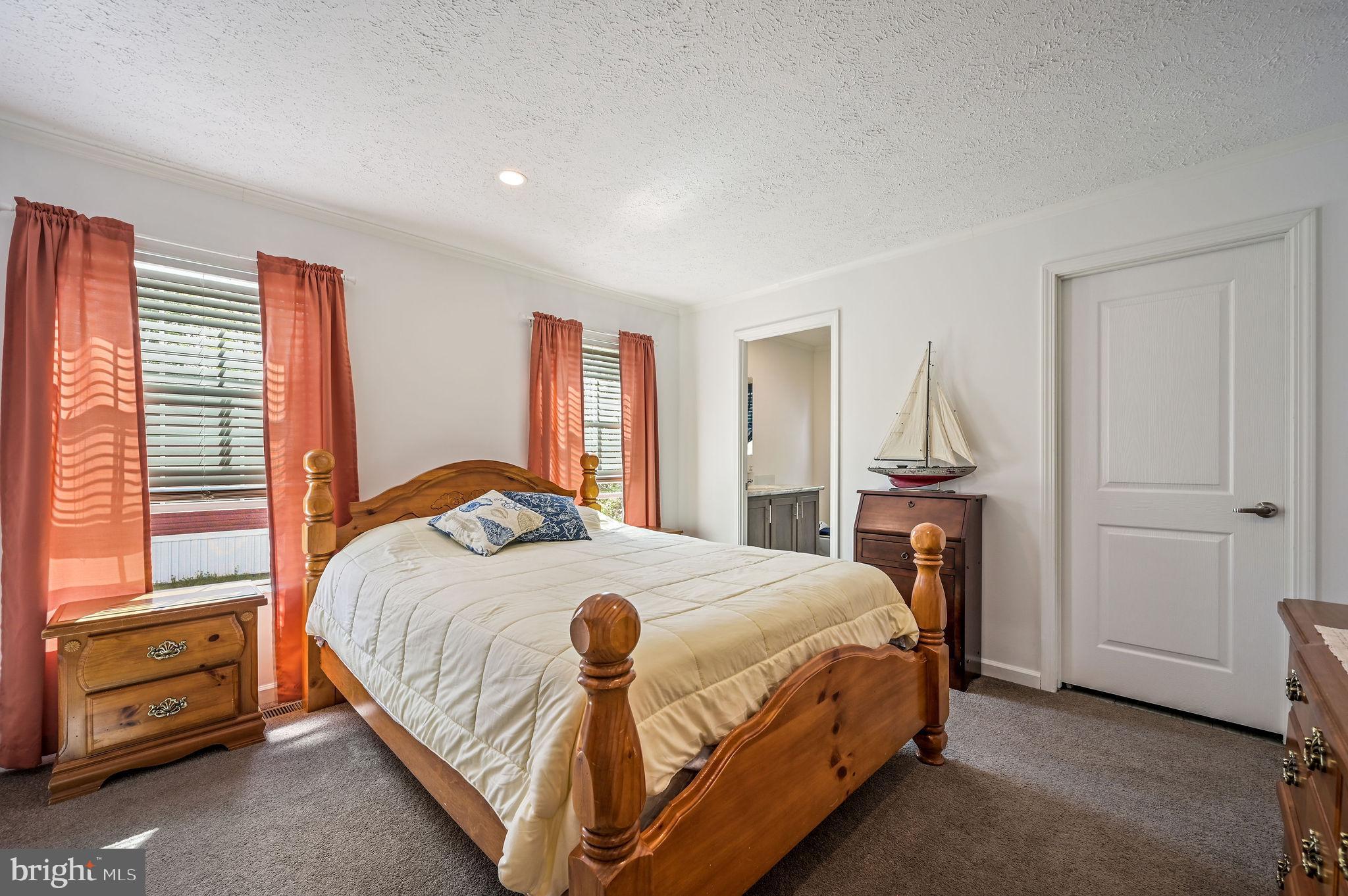 RIDGEWOOD MHP - Residential