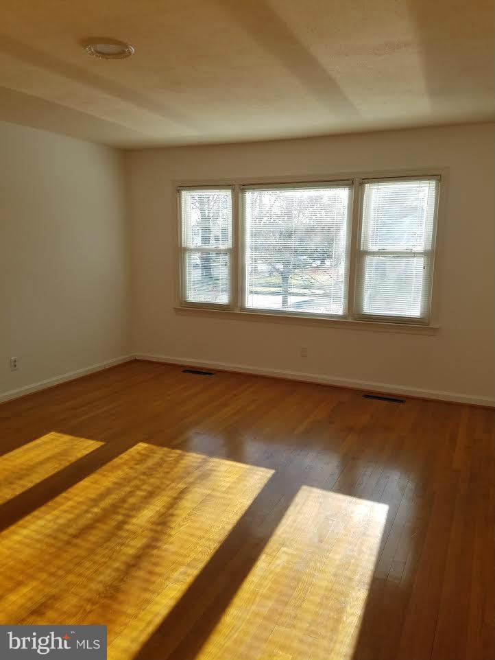 FREDERICKSBURG CITY - Residential Lease