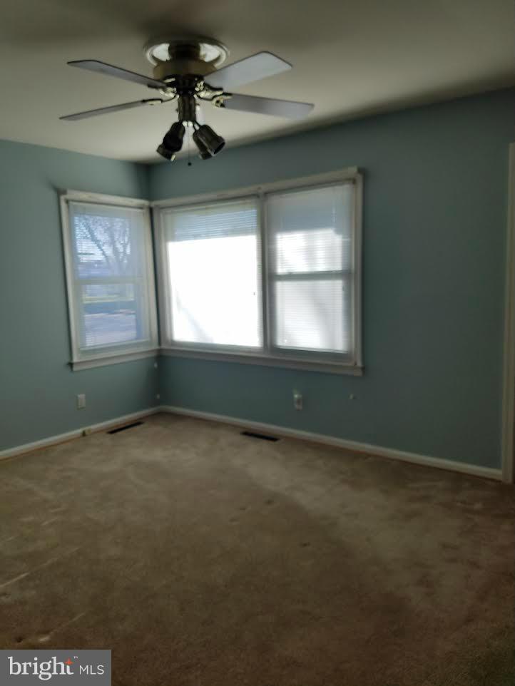 FREDERICKSBURG CITY - Residential Lease