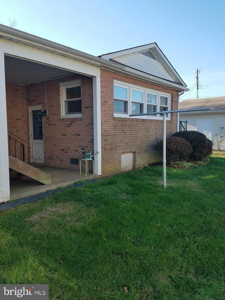 FREDERICKSBURG CITY - Residential Lease