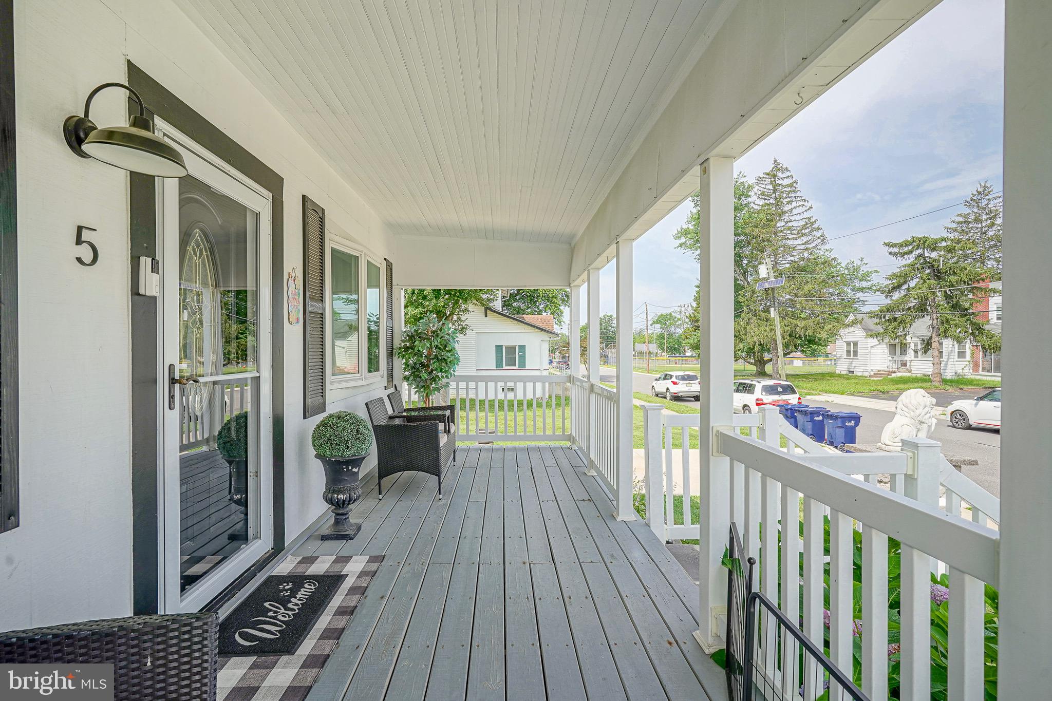 5 DARTMOUTH AVENUE