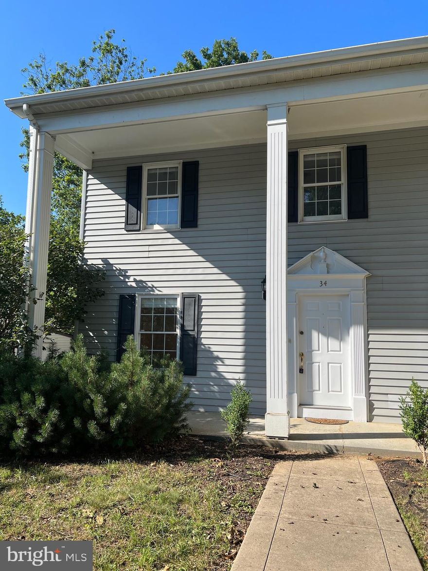 Affordable duplex in Tuscawilla Hills community on the outskirts of downtown Charles Town. Spacious eat-in kitchen w/ breakfast bar and and laundry/pantry room w/ shelving. Upstairs offers two spacious bedrooms w/ updated full bathroom. Private fenced rear yard w, screened in porth, attached storage area. Pets considered; case by case basis.  Tenants responsible for all utilities and lawn maintenance.  Owner requires $65k annual income and 650 minimum credit score to qualify.  No Smoking.
Please use rentspree to apply.