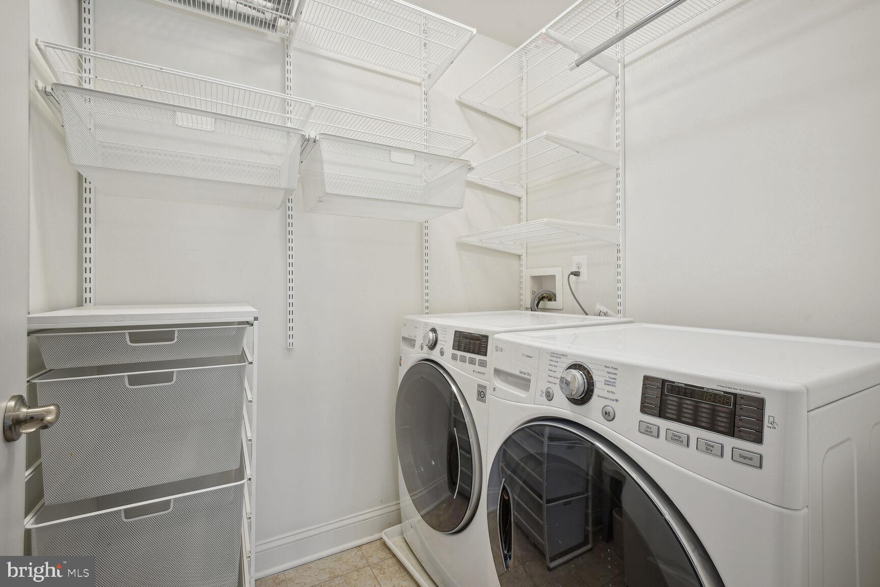 HIGH POINT - Residential