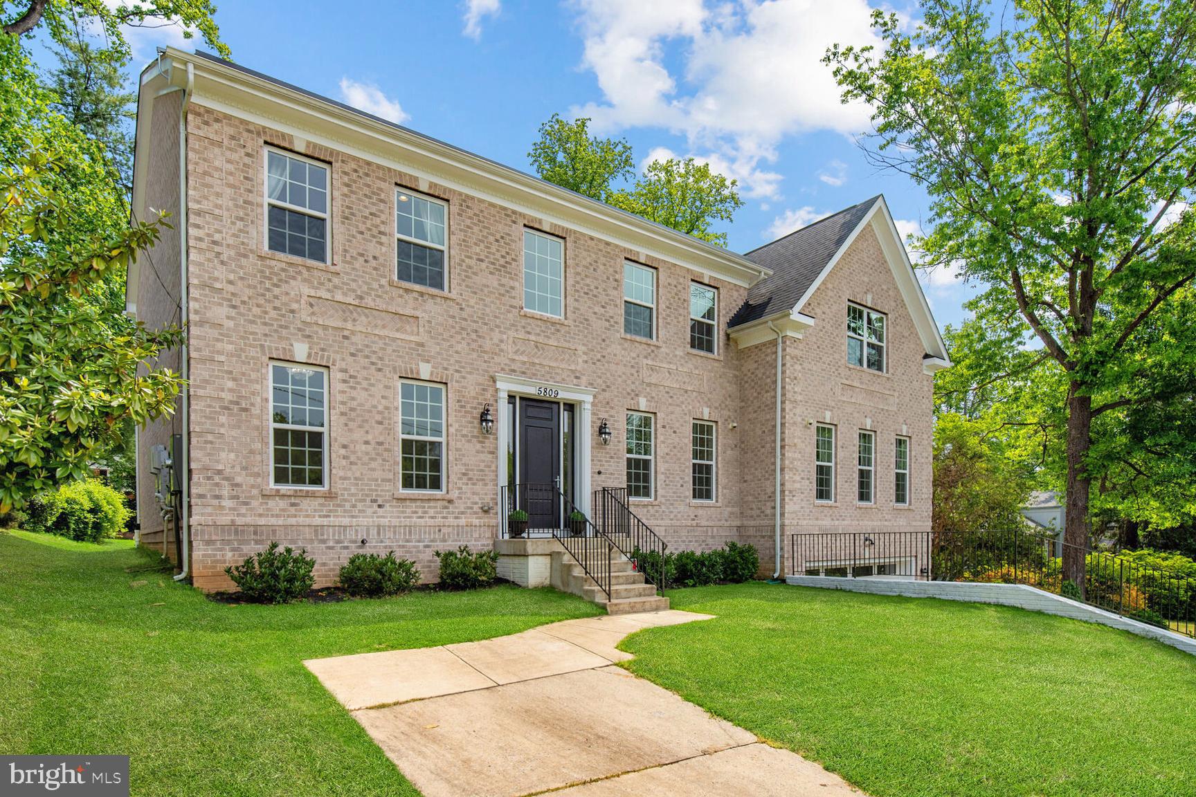 HIGH POINT - Residential