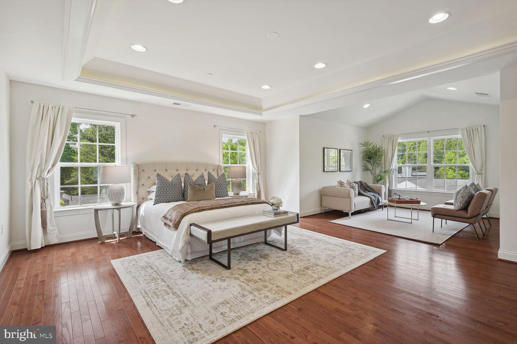 HIGH POINT - Residential