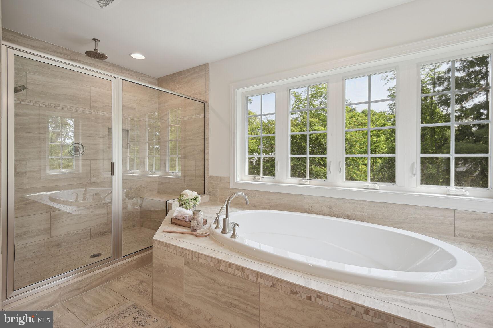 HIGH POINT - Residential