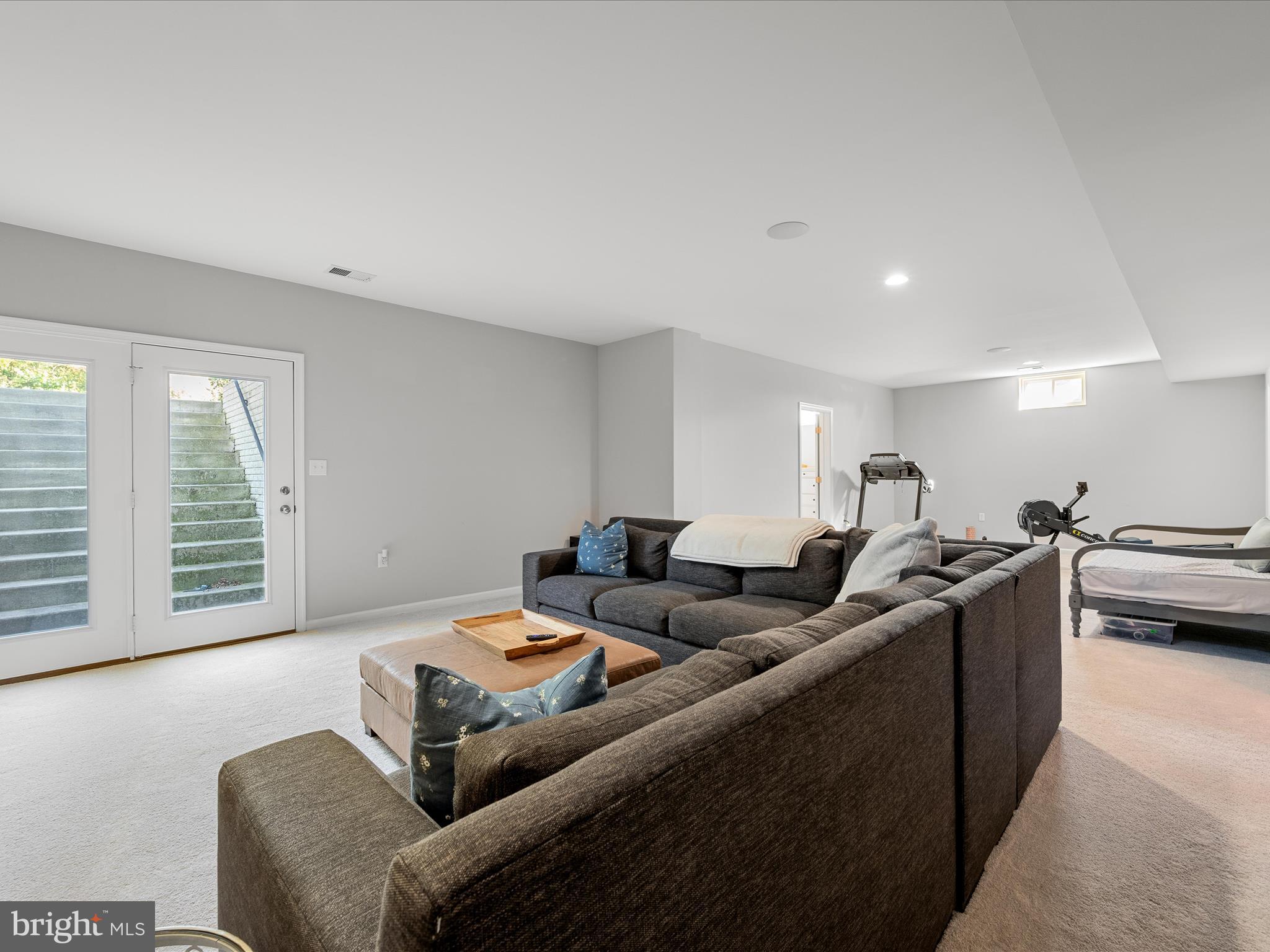 MARTINSBURG STATION - Residential