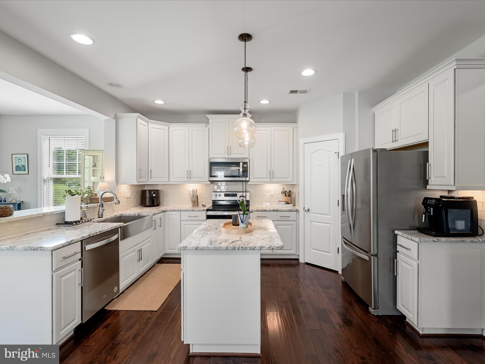 MARTINSBURG STATION - Residential