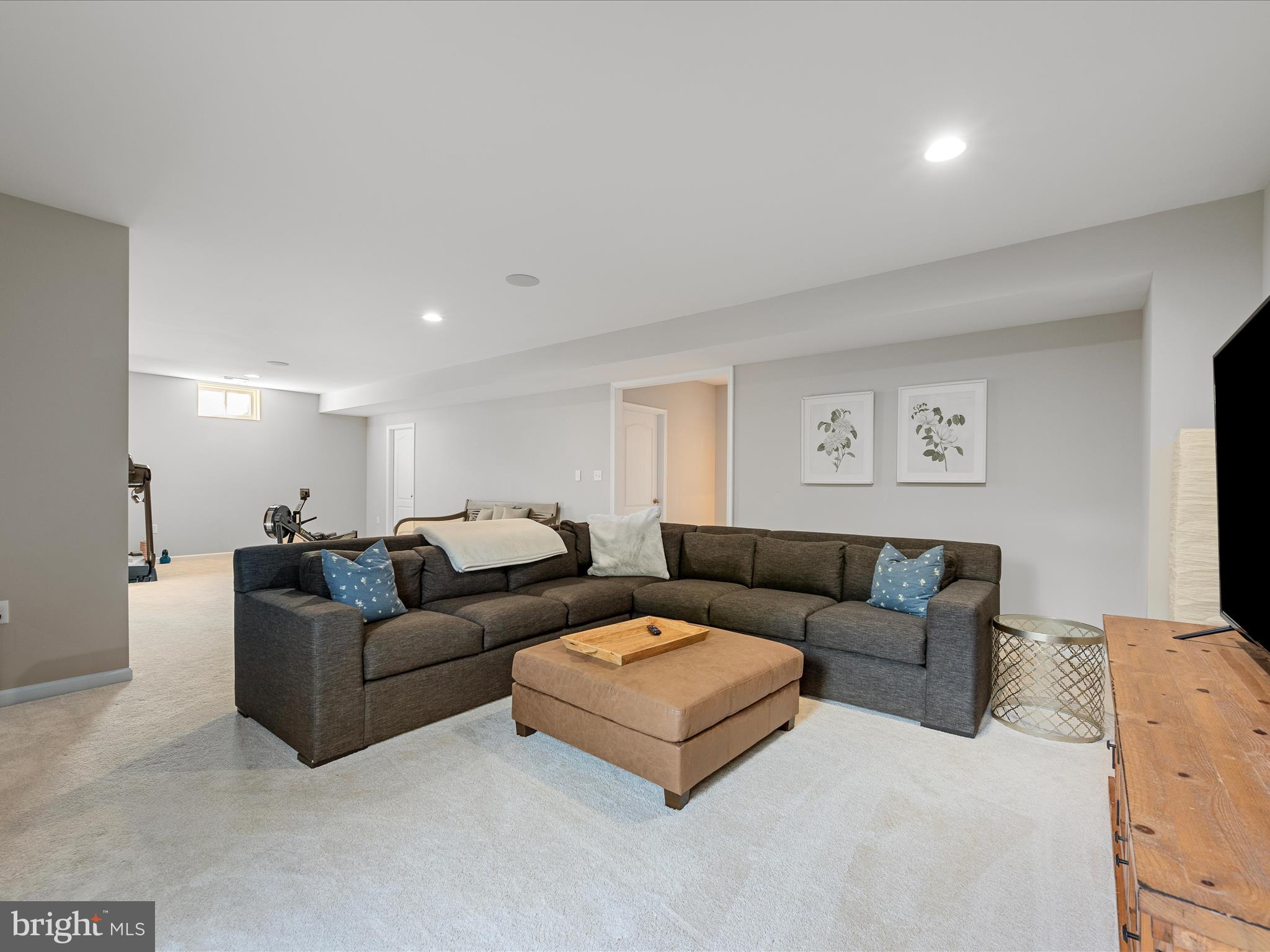 MARTINSBURG STATION - Residential