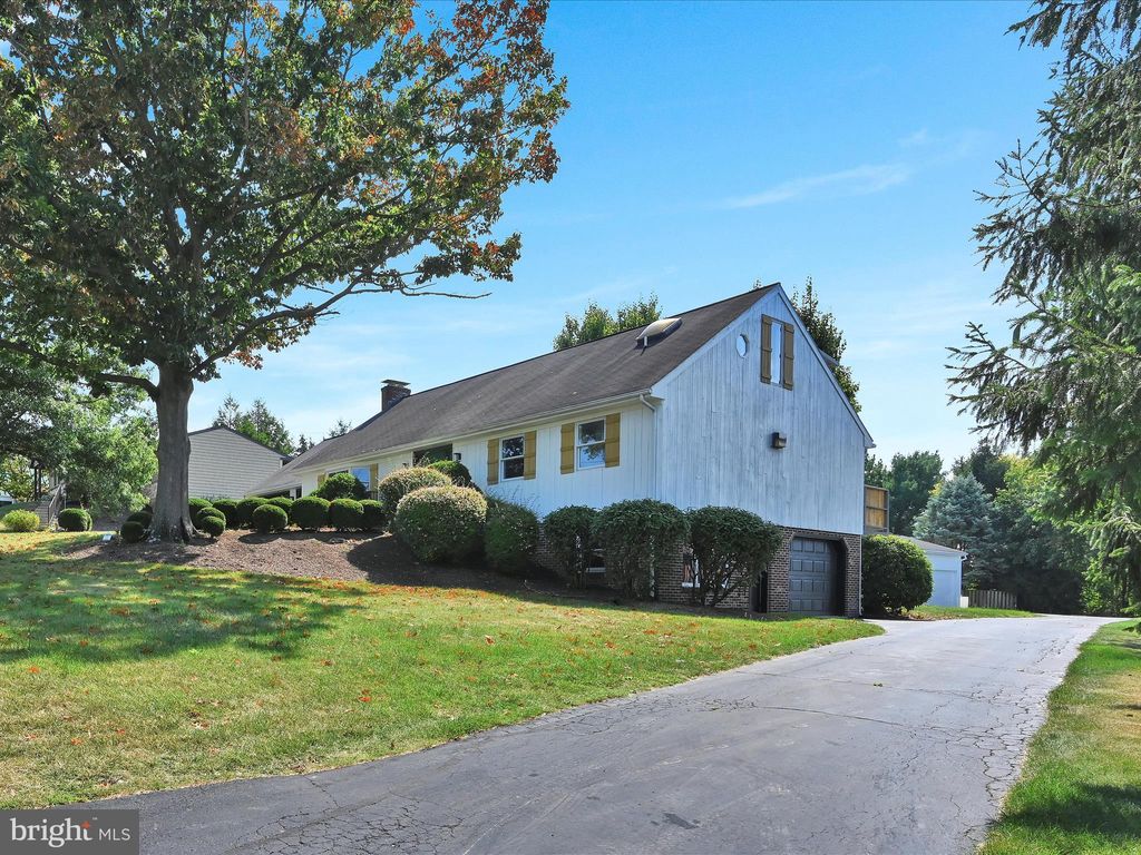Photo of 114 Maple Farm Road, Ephrata, PA 17522 (MLS # PALA2038518)
