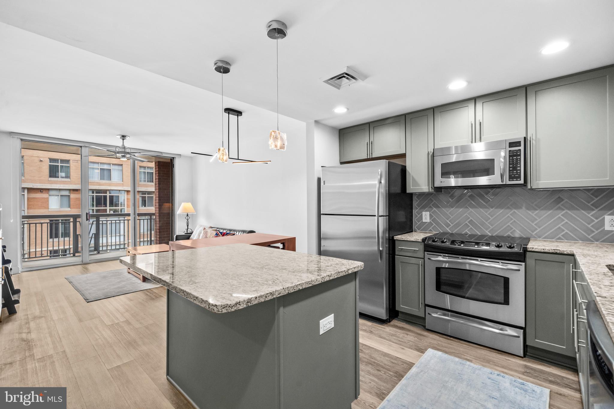 THE PHOENIX CONDOMINIUMS - Residential