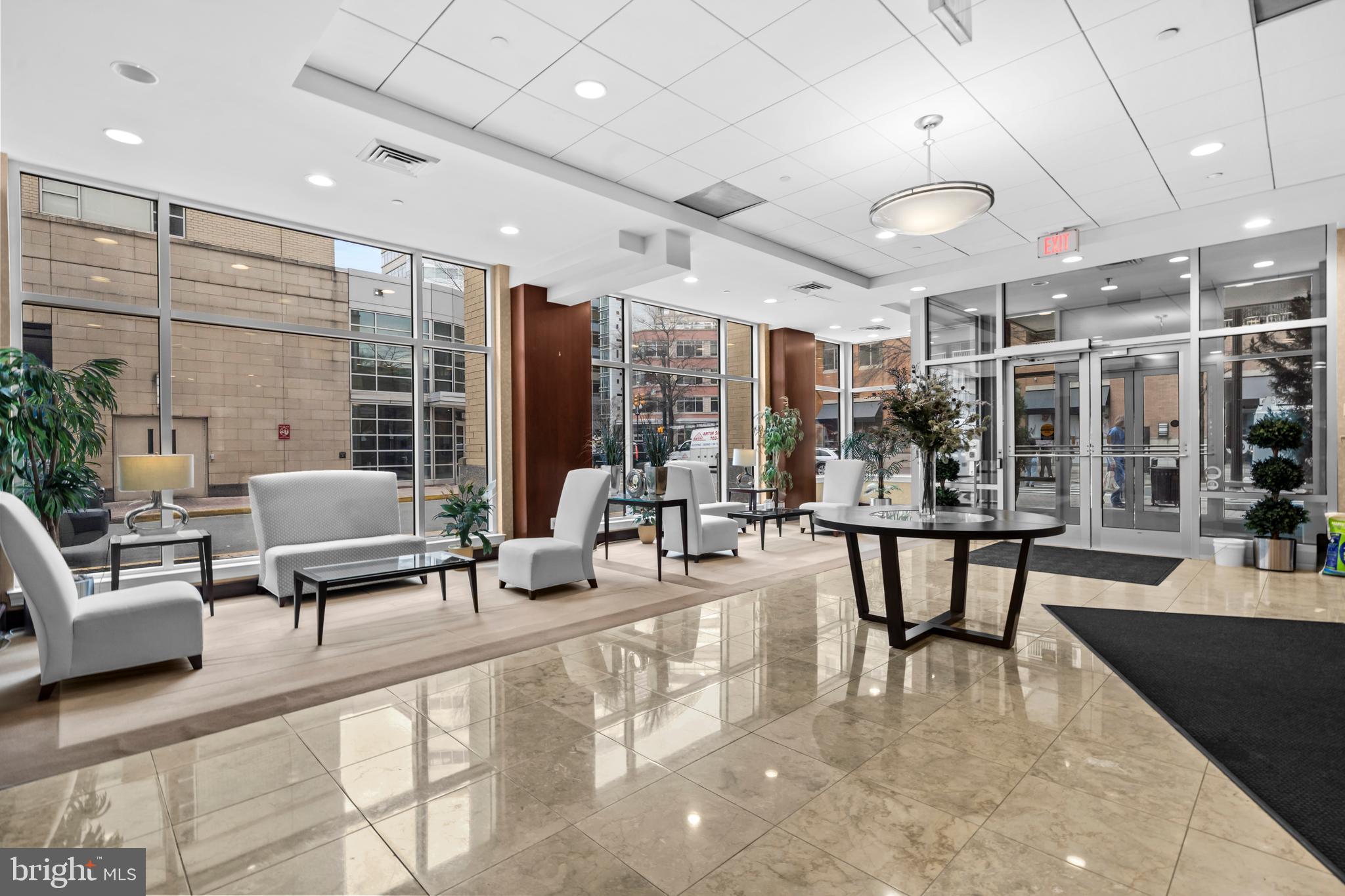 1020 N HIGHLAND STREET 907