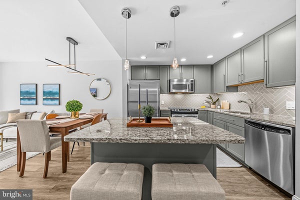1020 N HIGHLAND ST UNIT 907, ARLINGTON, VA 22201 - Image d8469cd80ae511fafd3fcb7ff94573dd/2843525027