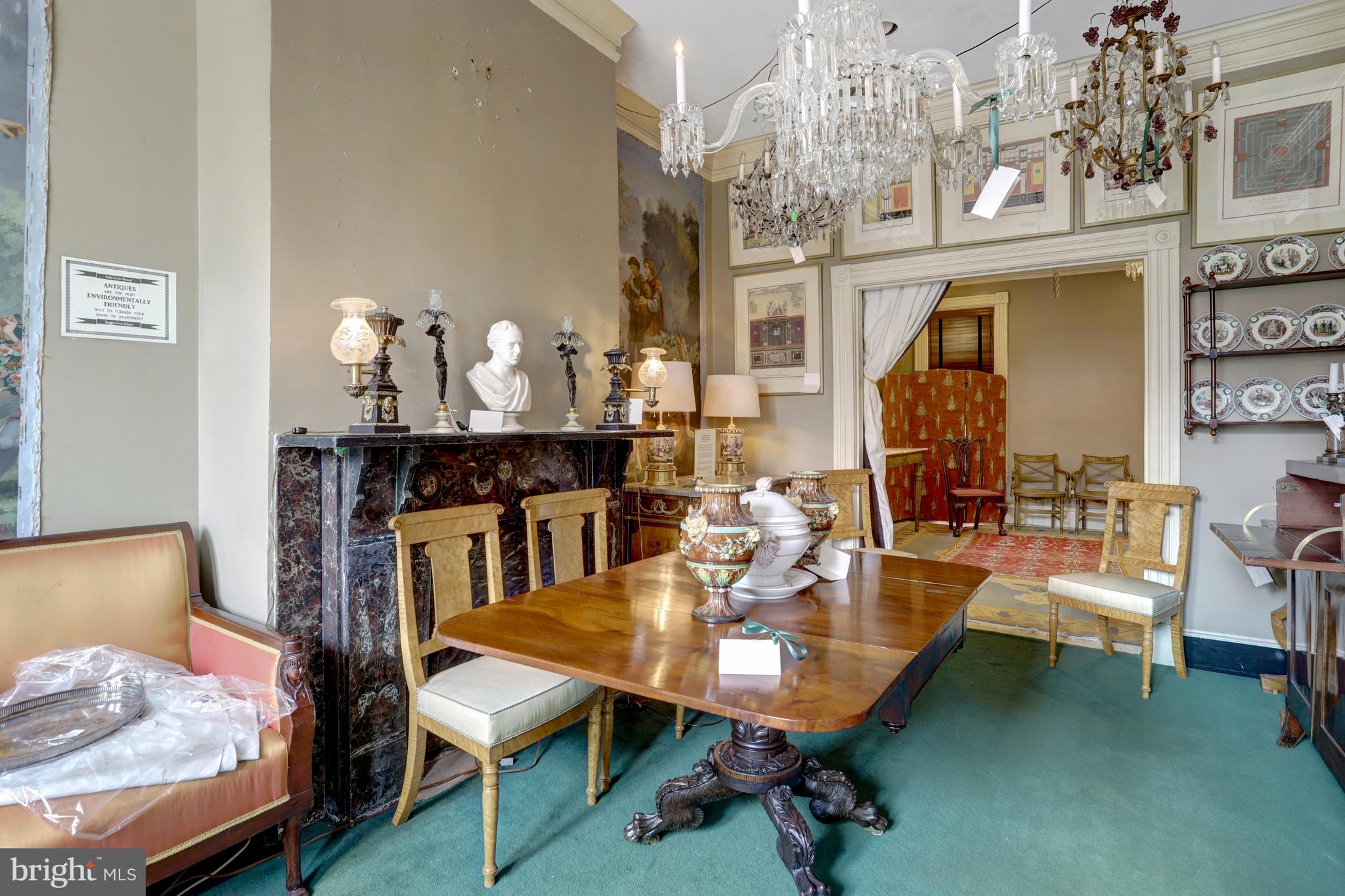 OLD TOWN ALEXANDRIA - Commercial Sale