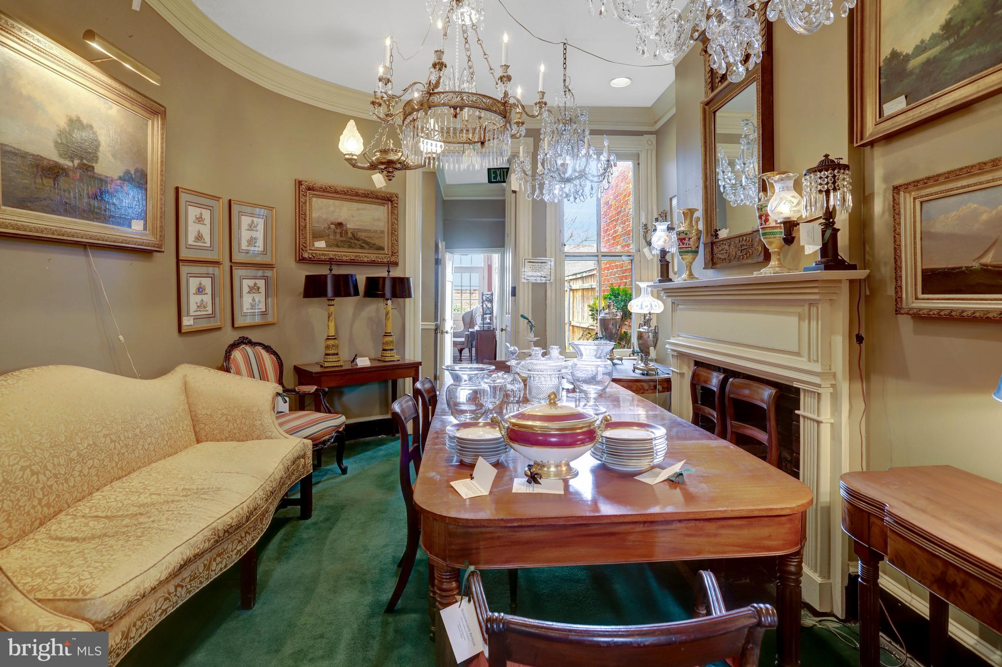 OLD TOWN ALEXANDRIA - Commercial Sale