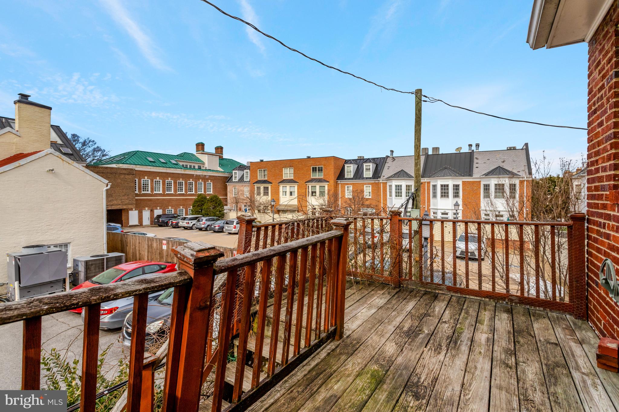 OLD TOWN ALEXANDRIA - Commercial Sale