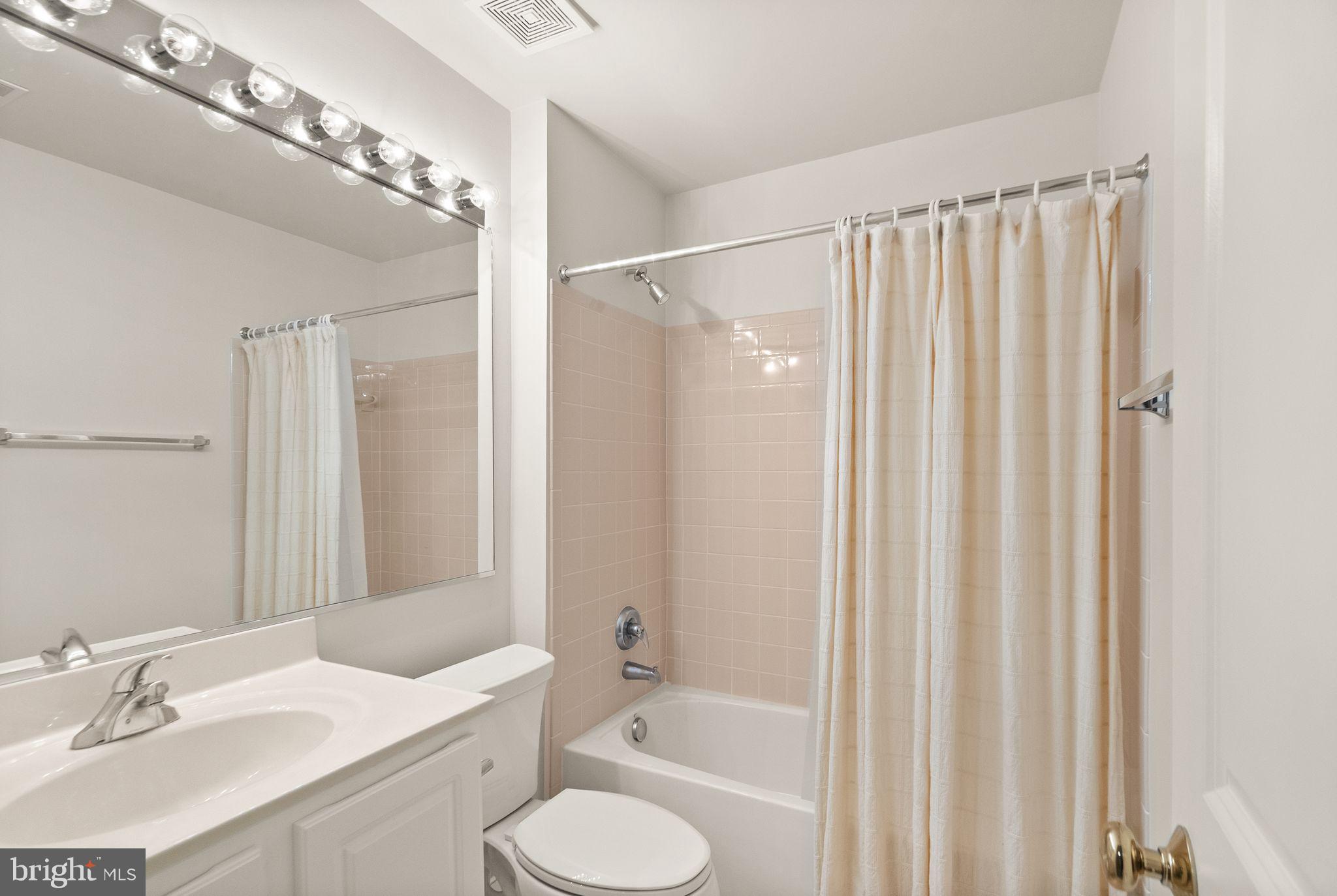 BRAMBLETON - Residential