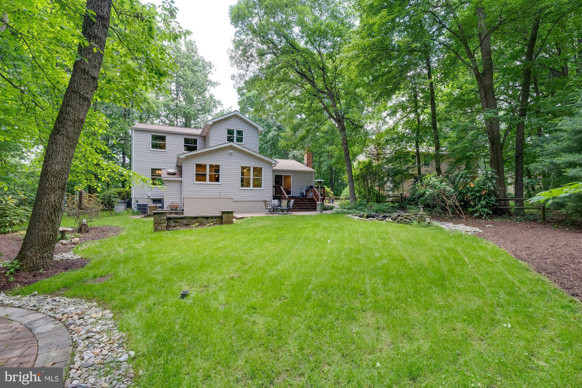 RESTON - Residential