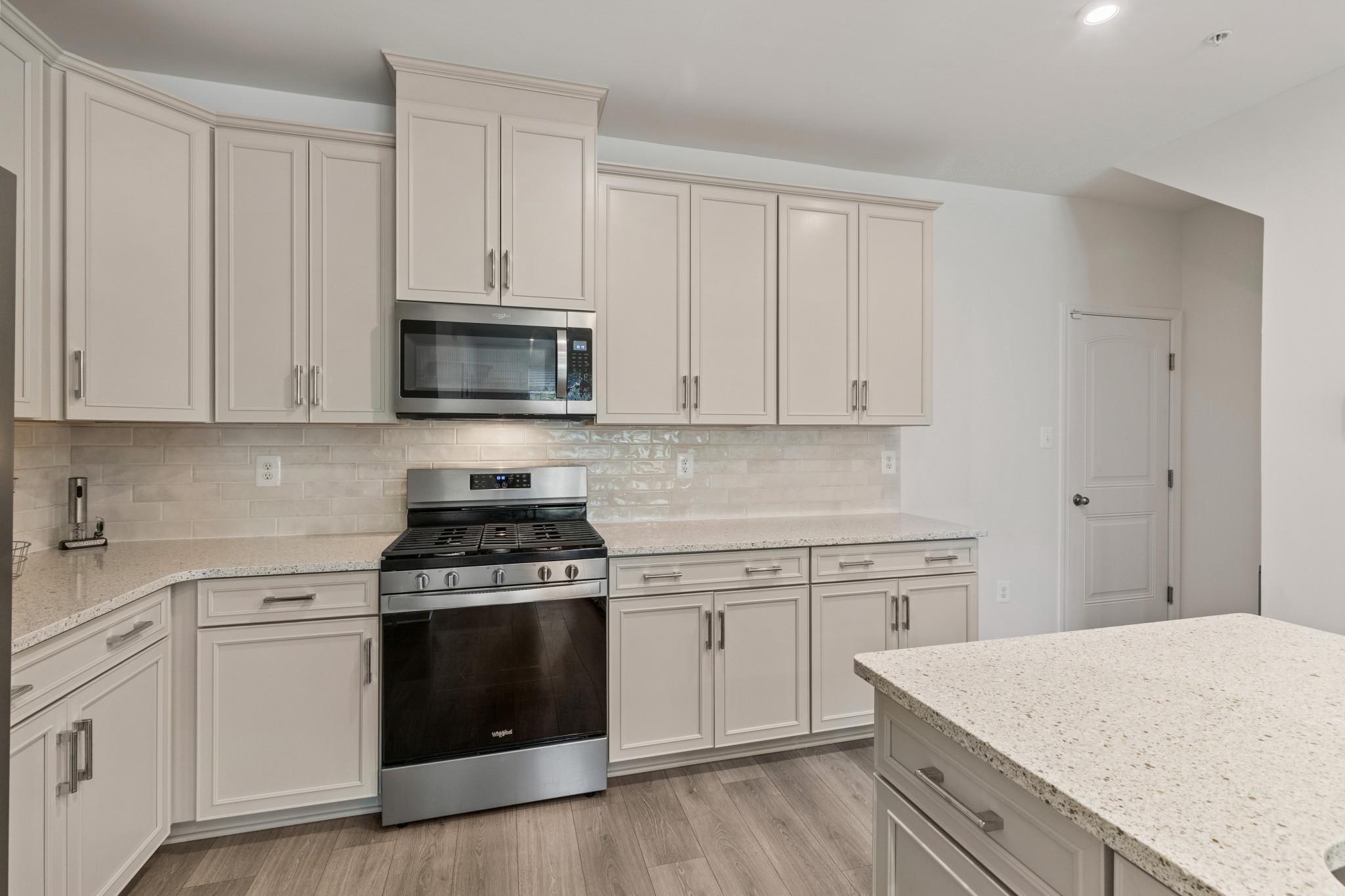 BALLARD GREEN - Residential