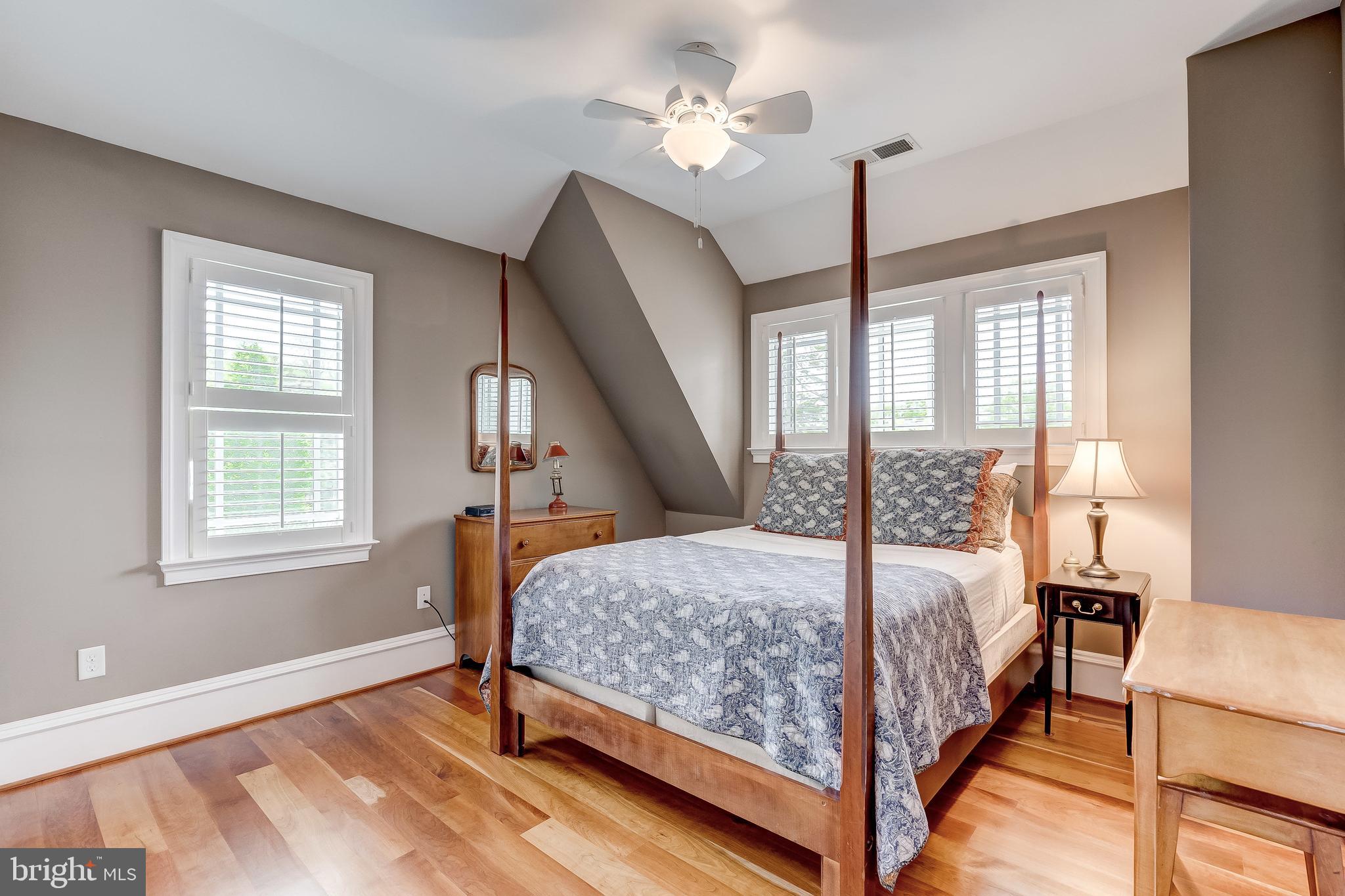 EASTPORT - Residential