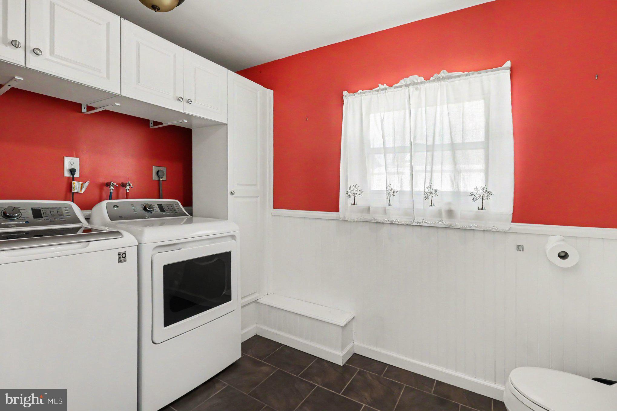 MEADOW WOOD - Residential