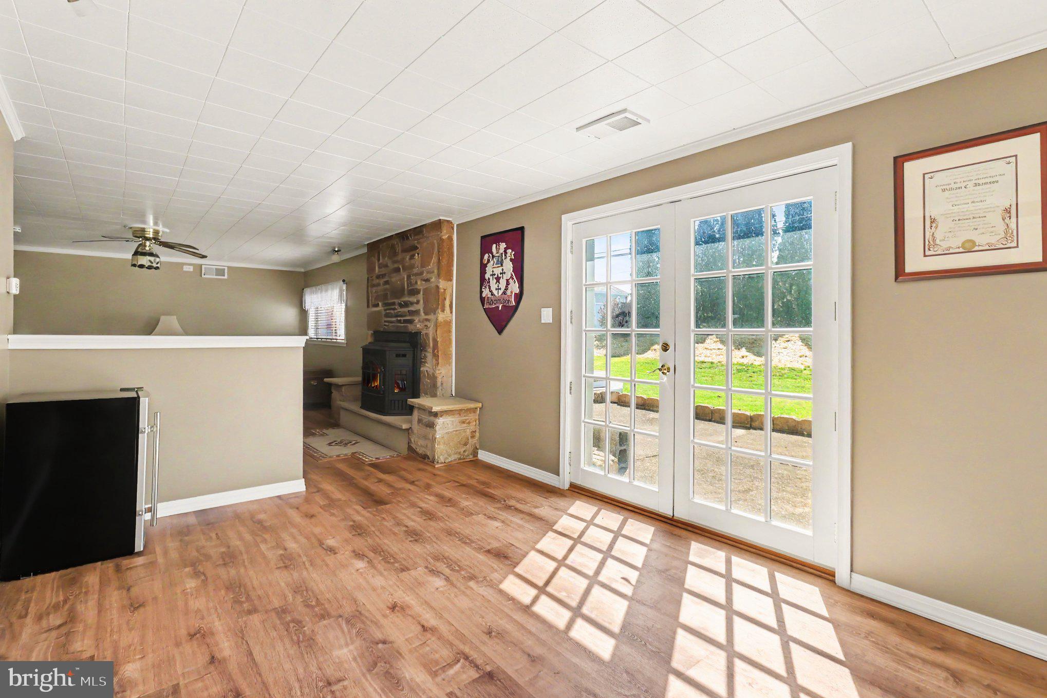 MEADOW WOOD - Residential