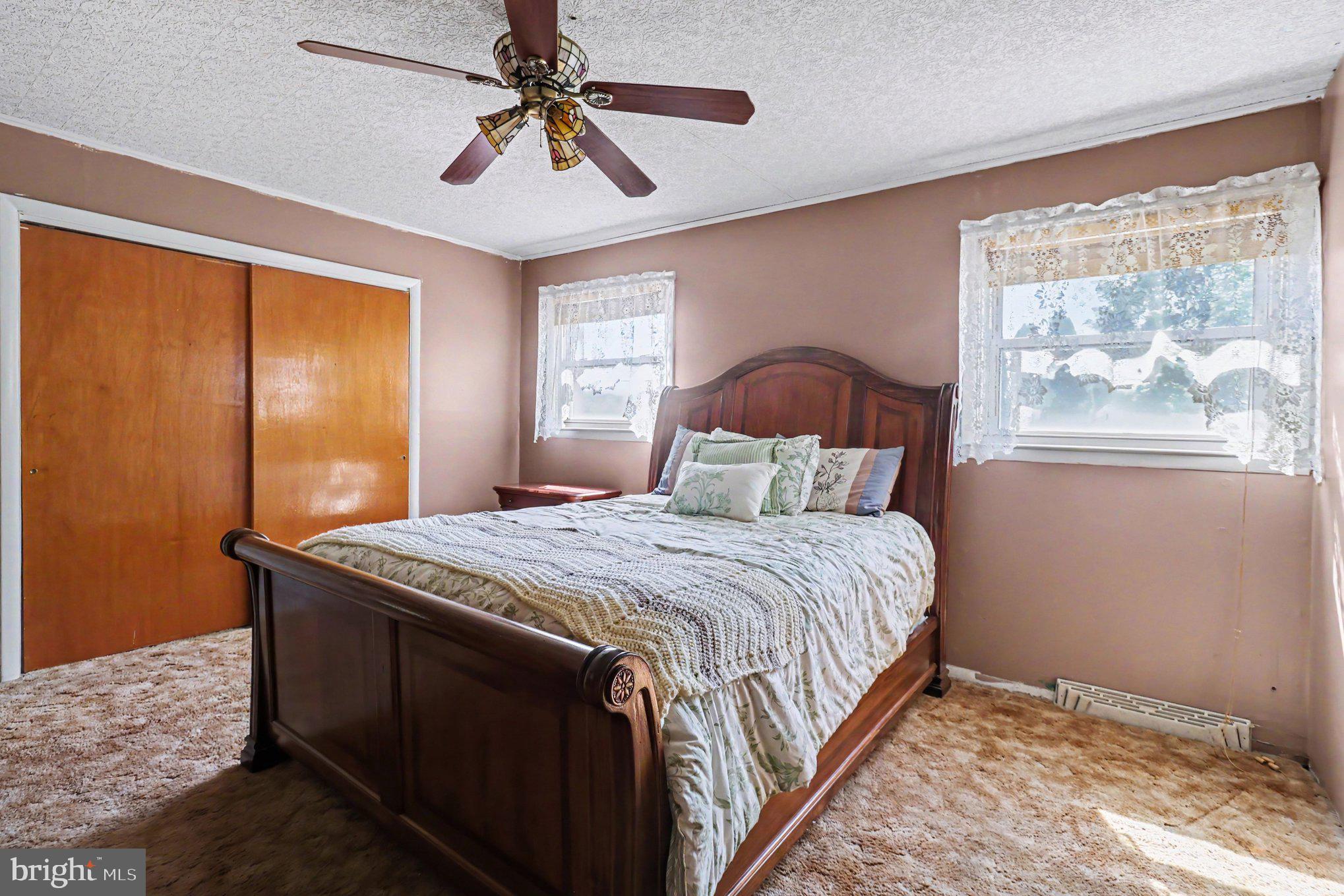MEADOW WOOD - Residential