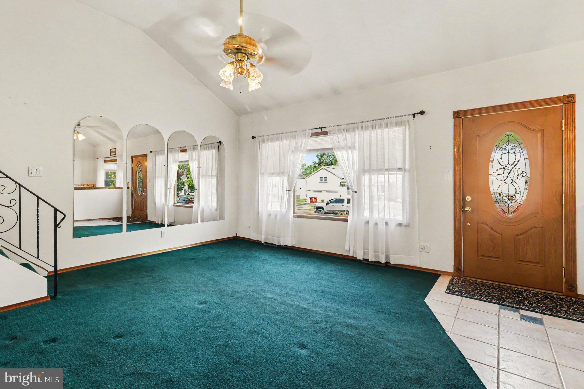 MEADOW WOOD - Residential