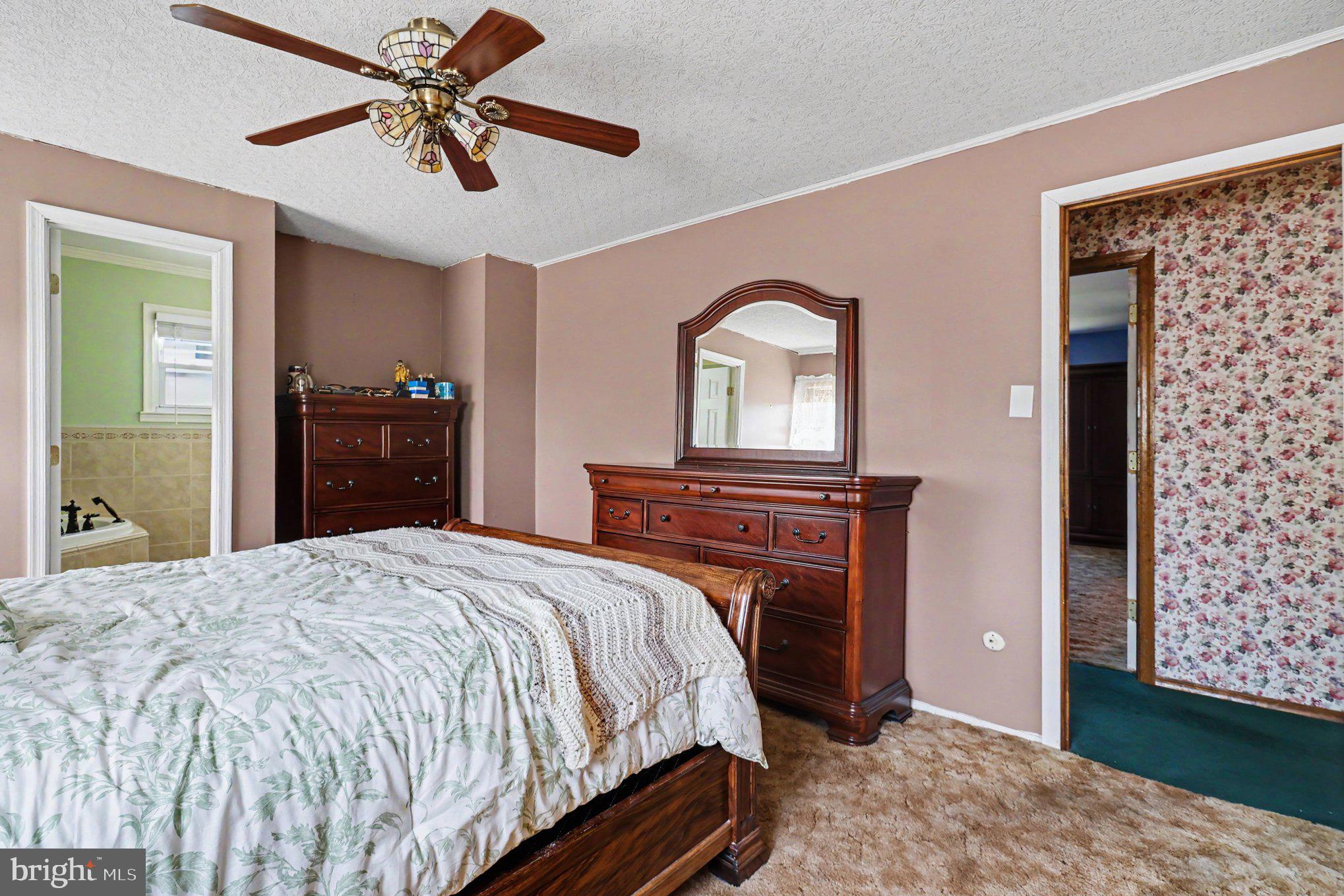 MEADOW WOOD - Residential