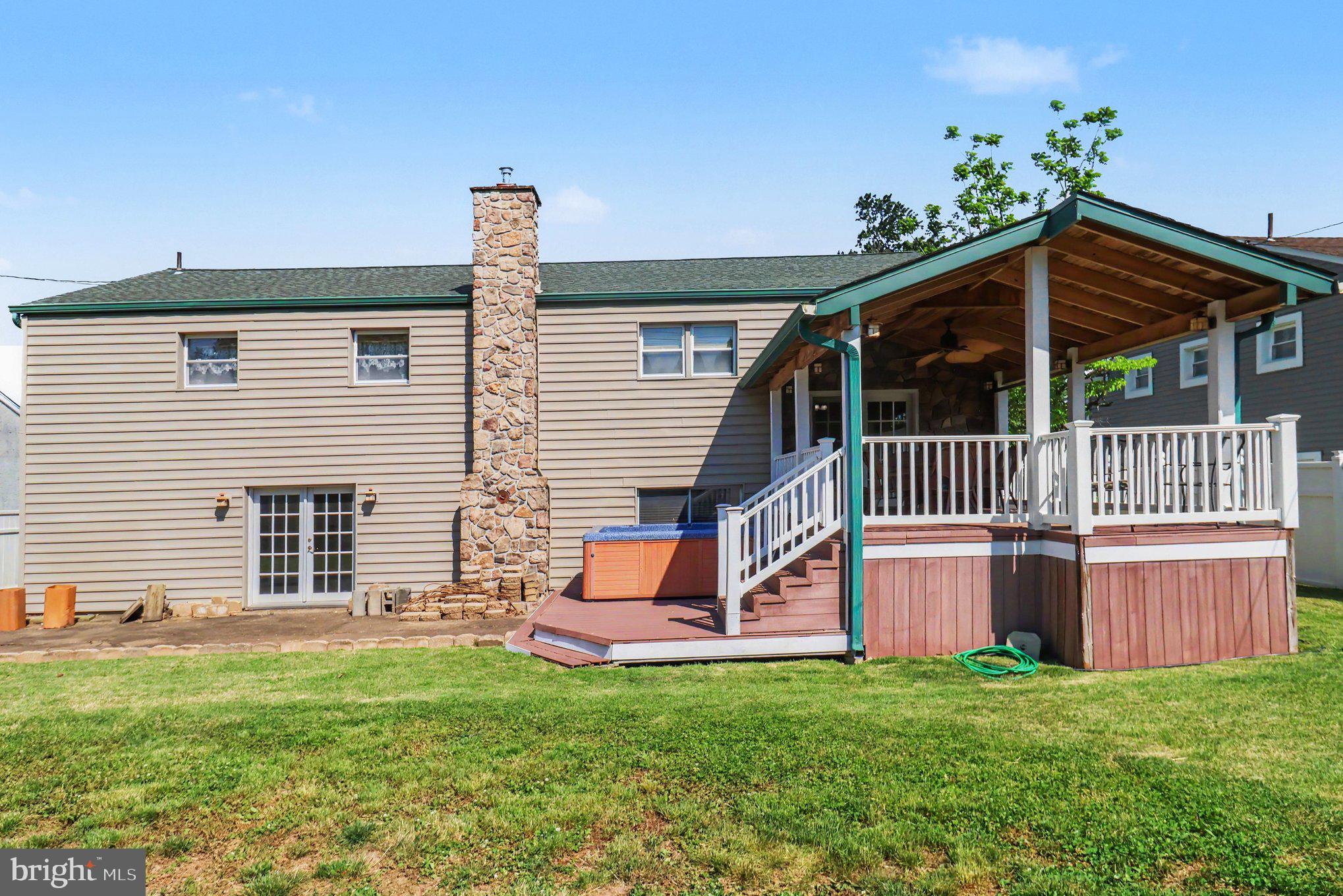 MEADOW WOOD - Residential