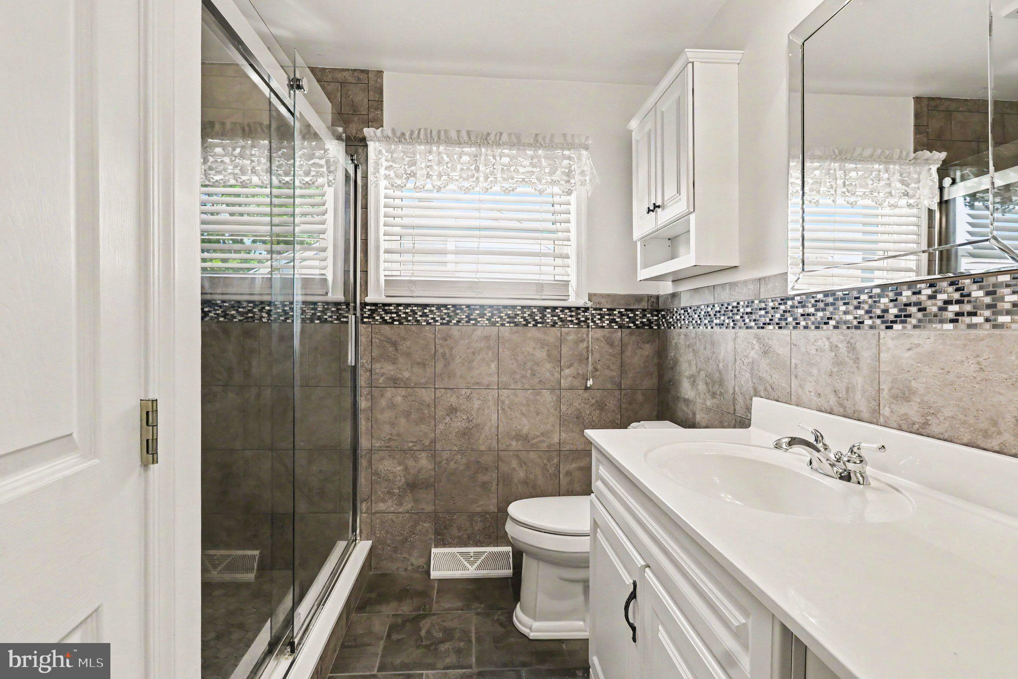 MEADOW WOOD - Residential