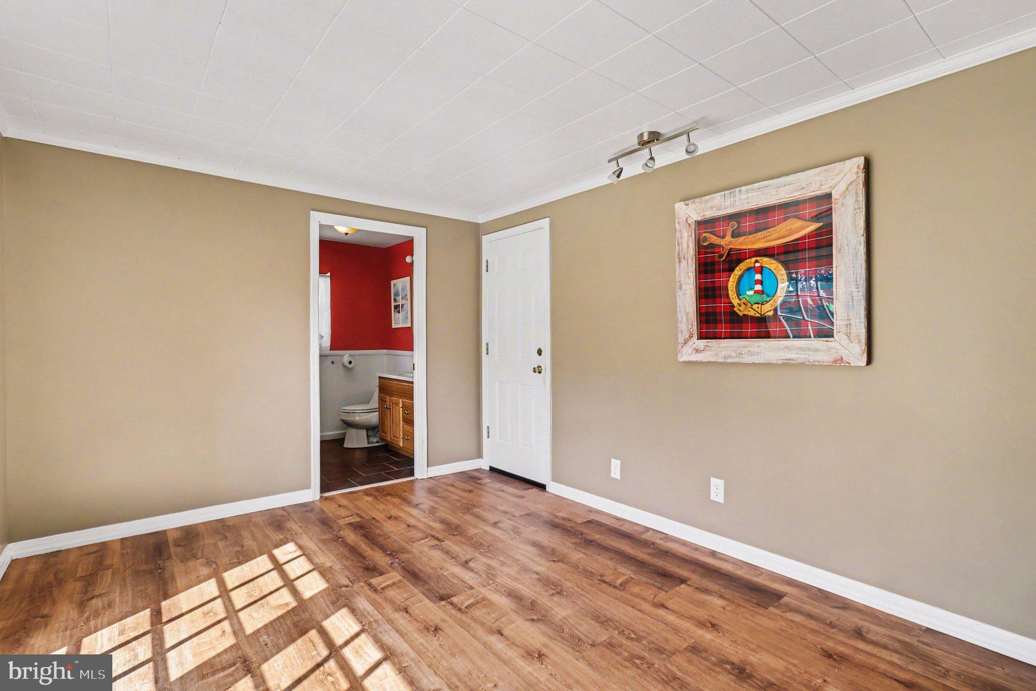 MEADOW WOOD - Residential