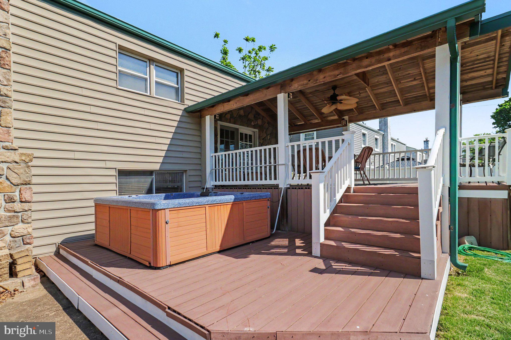 MEADOW WOOD - Residential