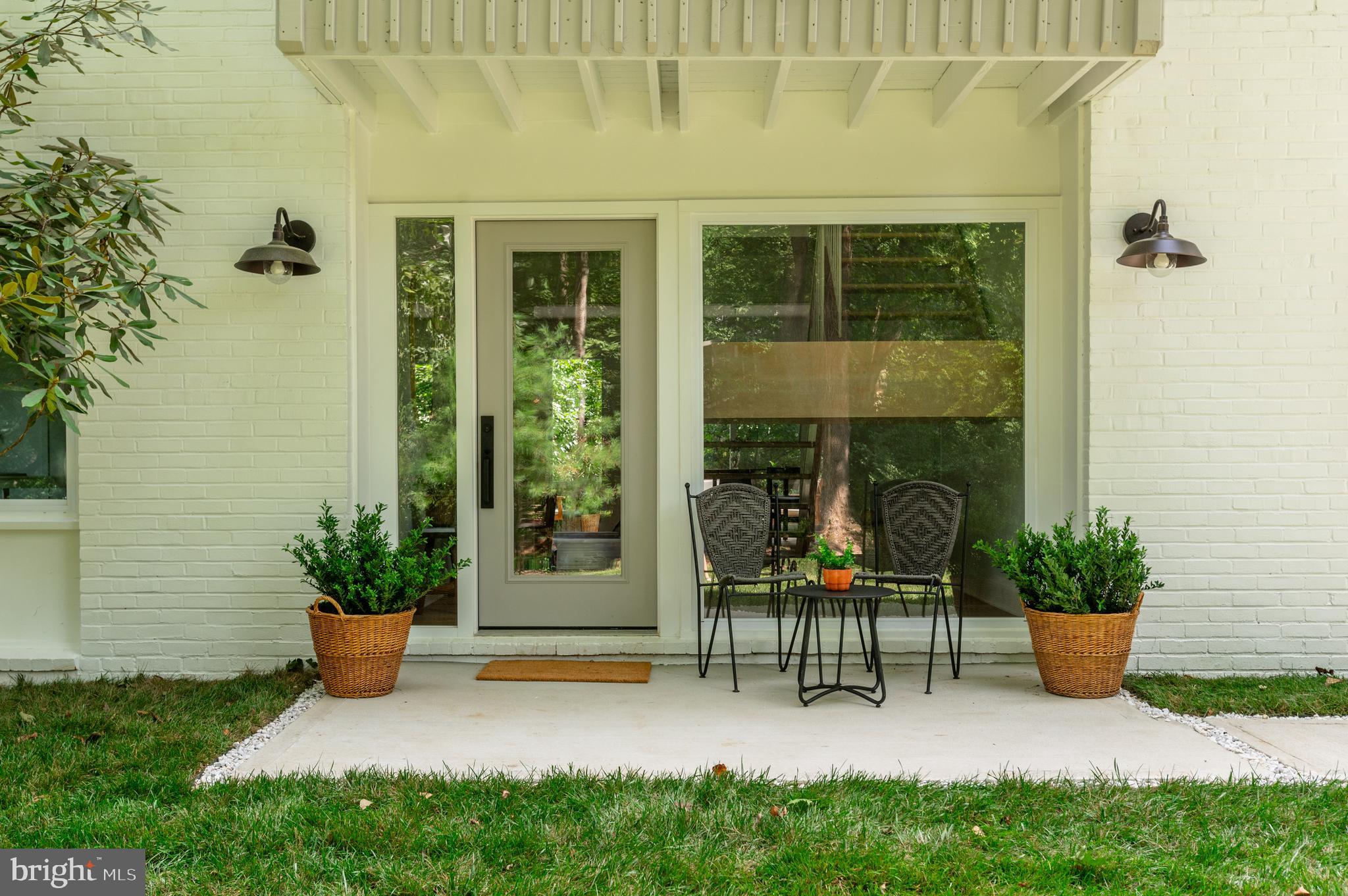 CARDEROCK SPRINGS - Residential