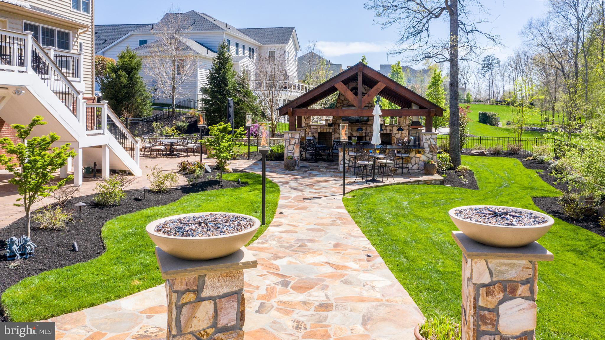 DOMINION VALLEY - Residential