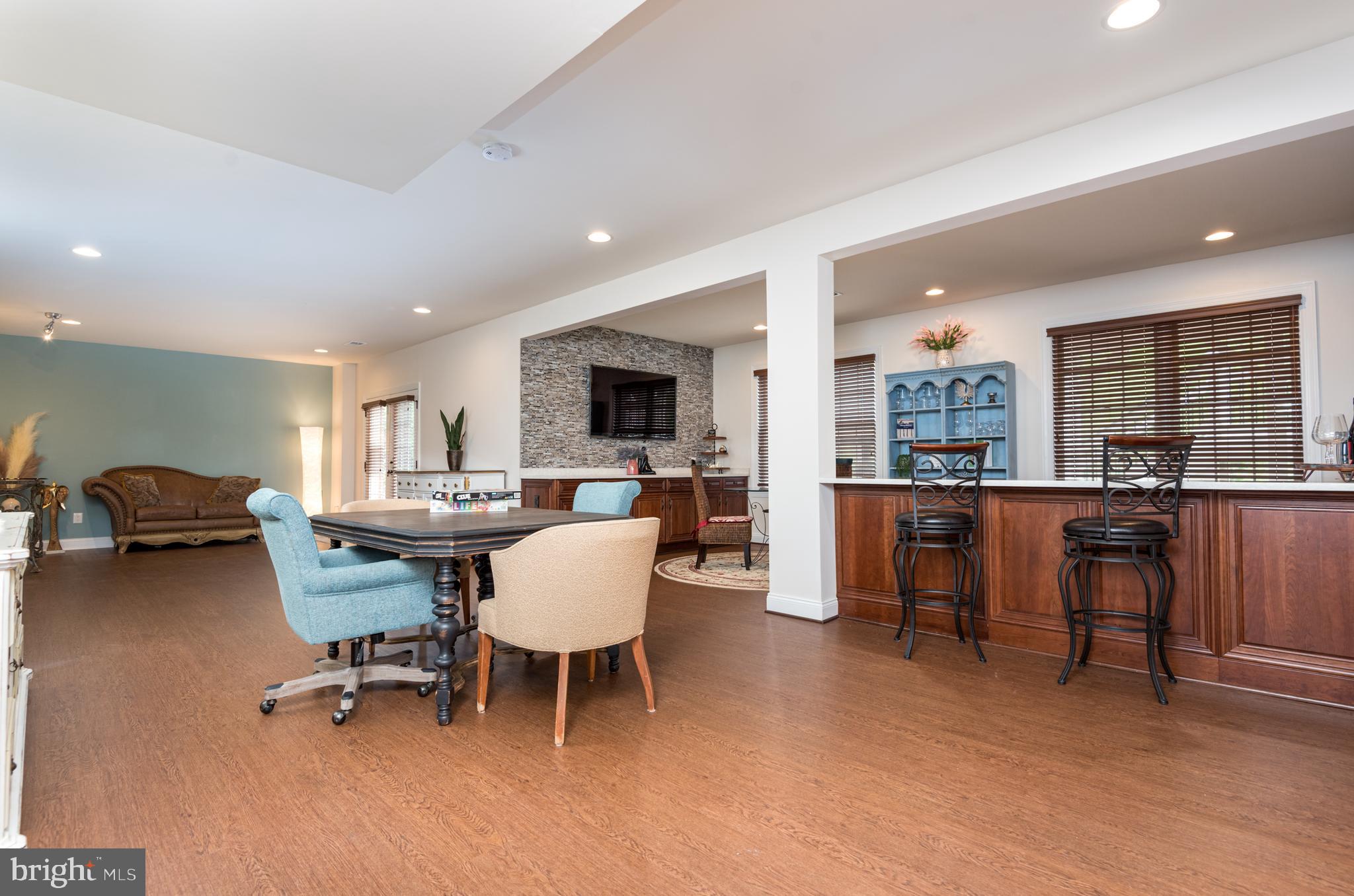 DOMINION VALLEY - Residential