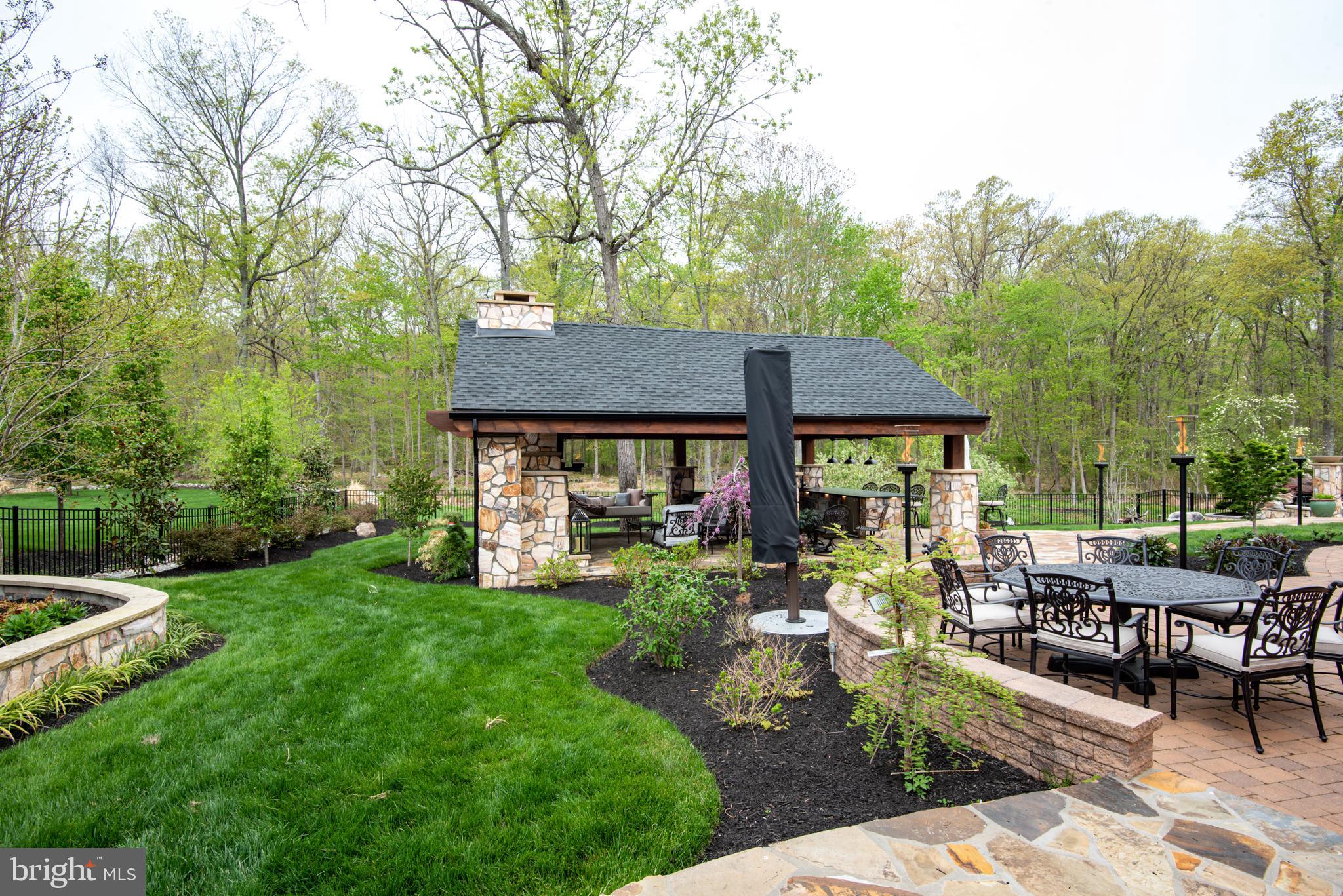 DOMINION VALLEY - Residential