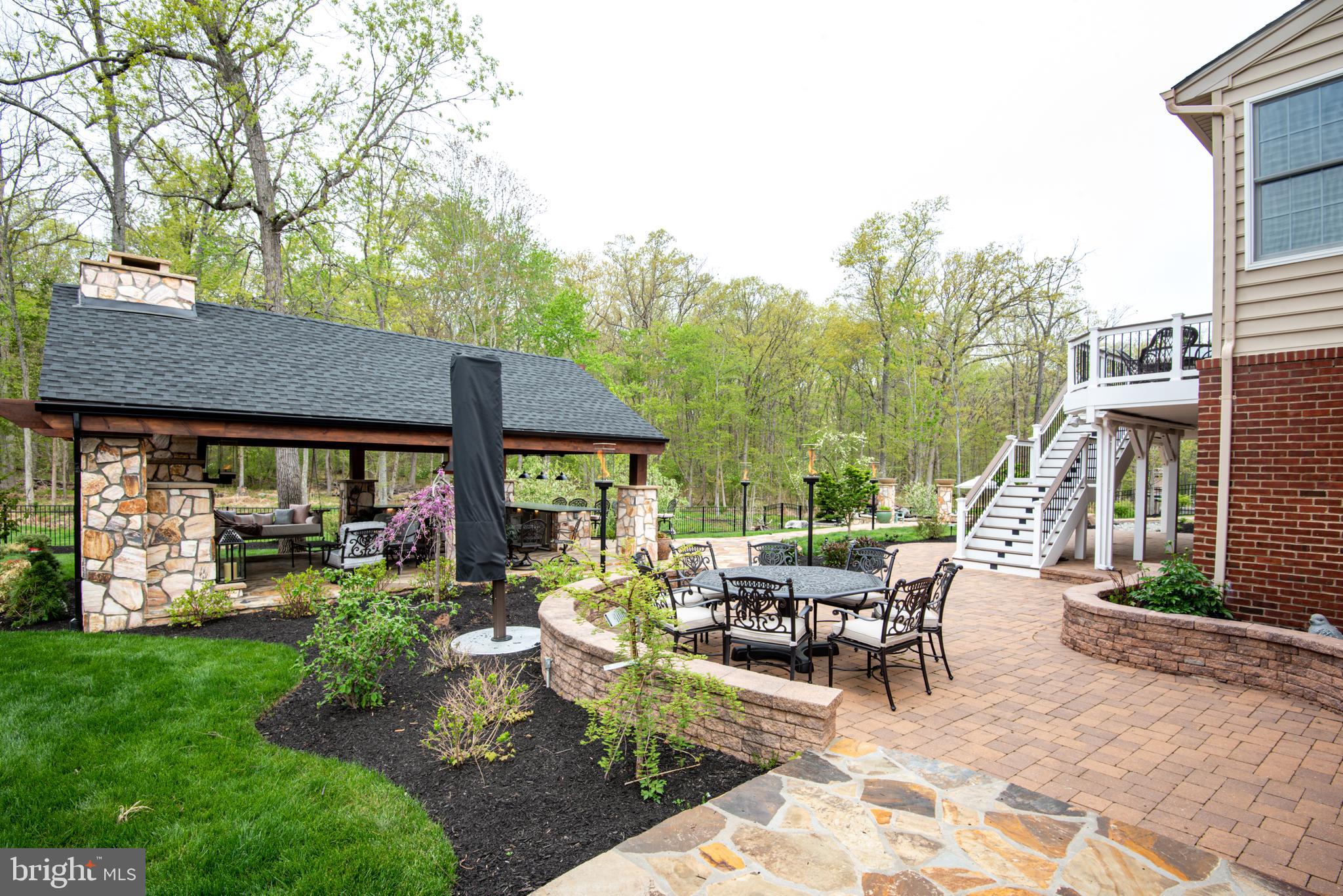 DOMINION VALLEY - Residential