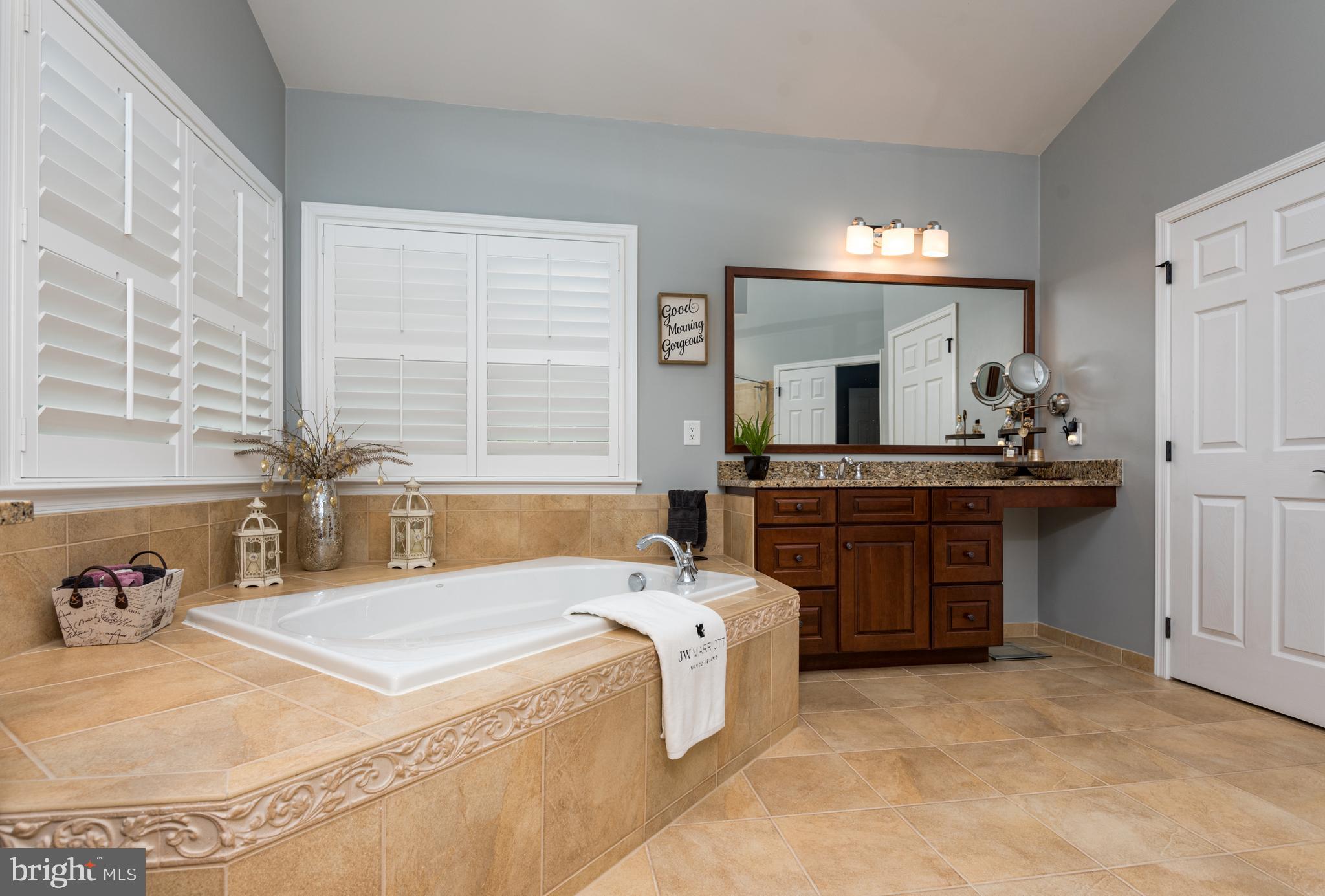 DOMINION VALLEY - Residential