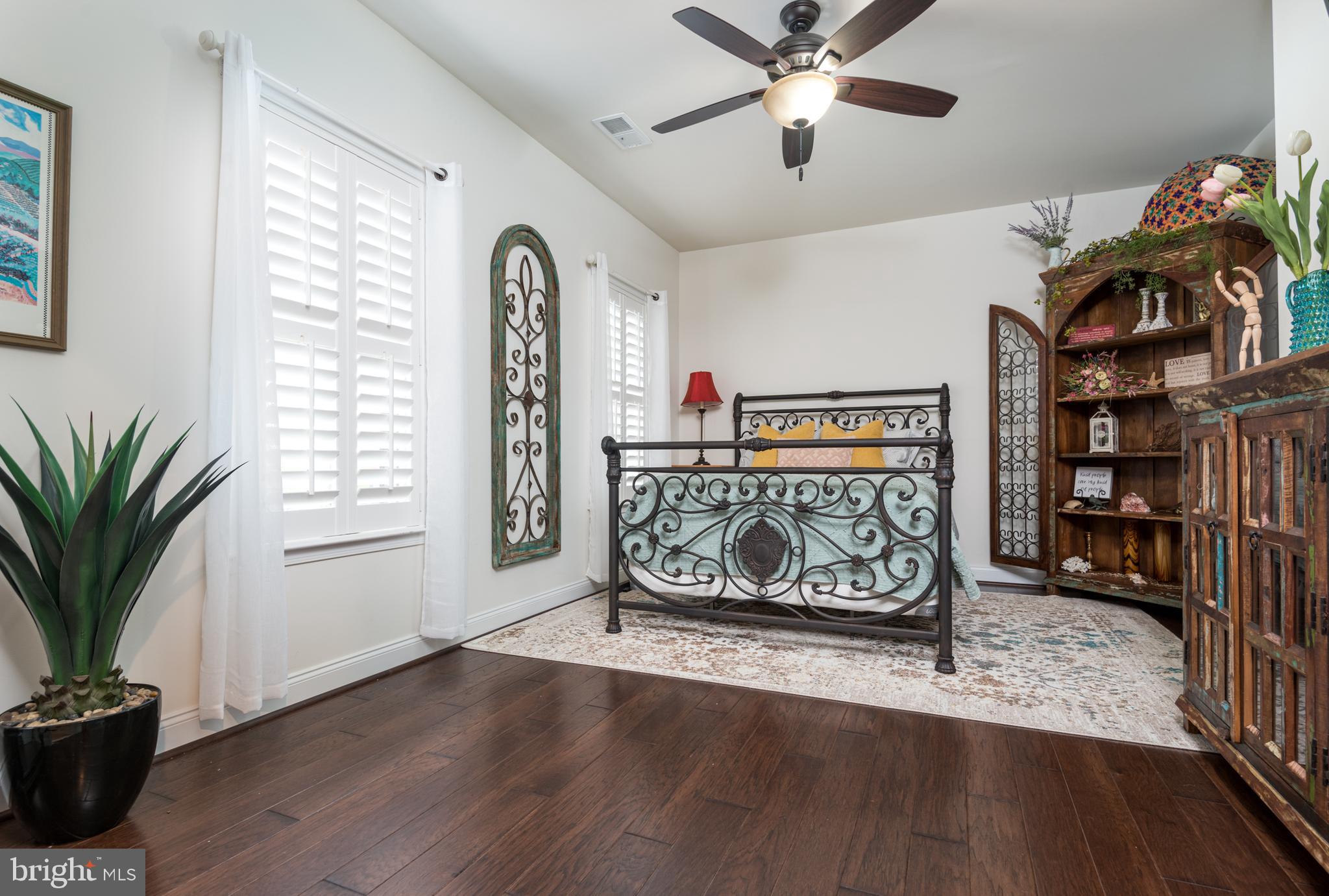 DOMINION VALLEY - Residential