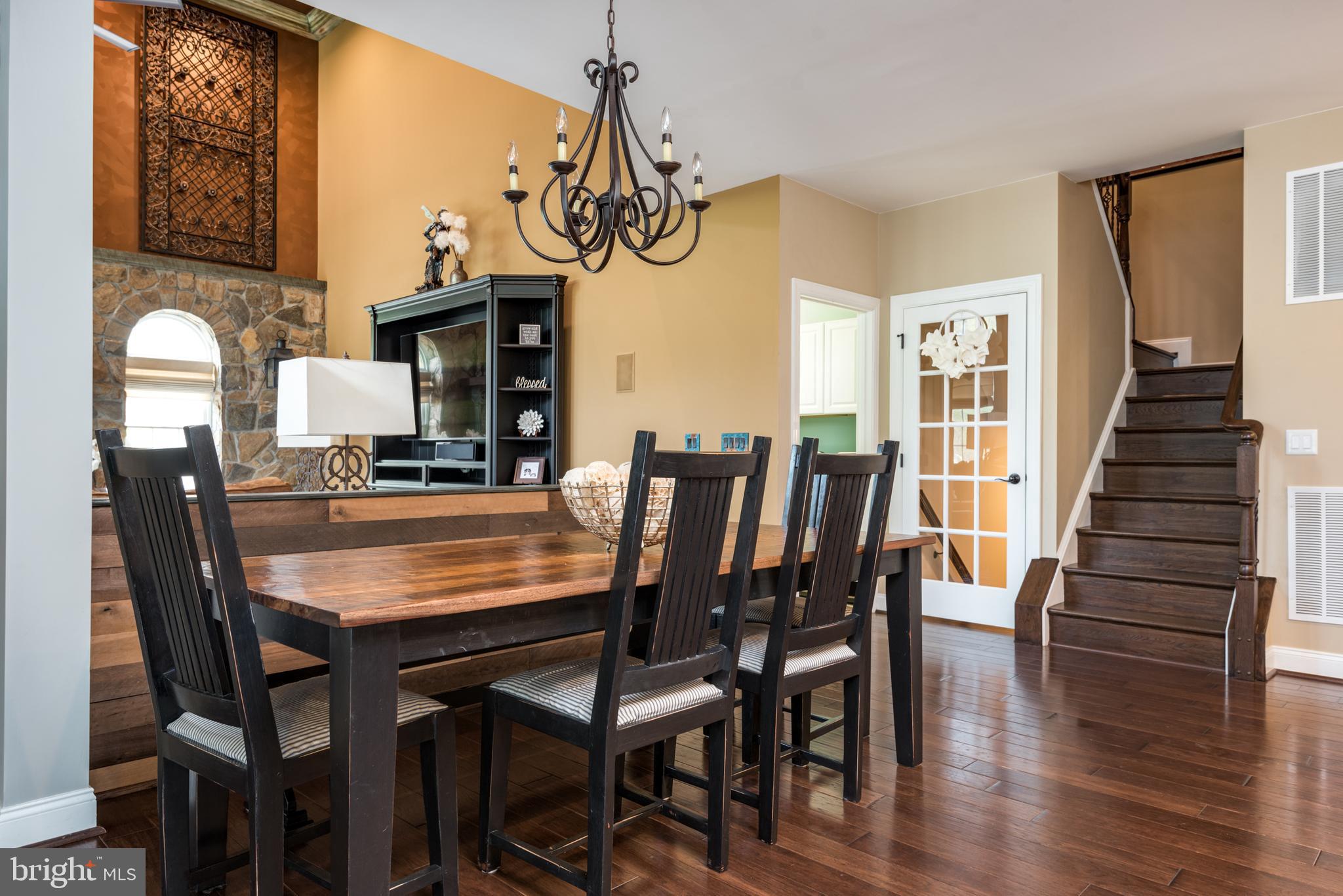 DOMINION VALLEY - Residential