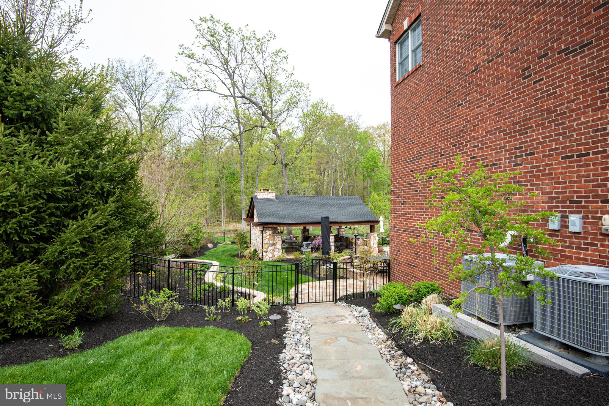 DOMINION VALLEY - Residential