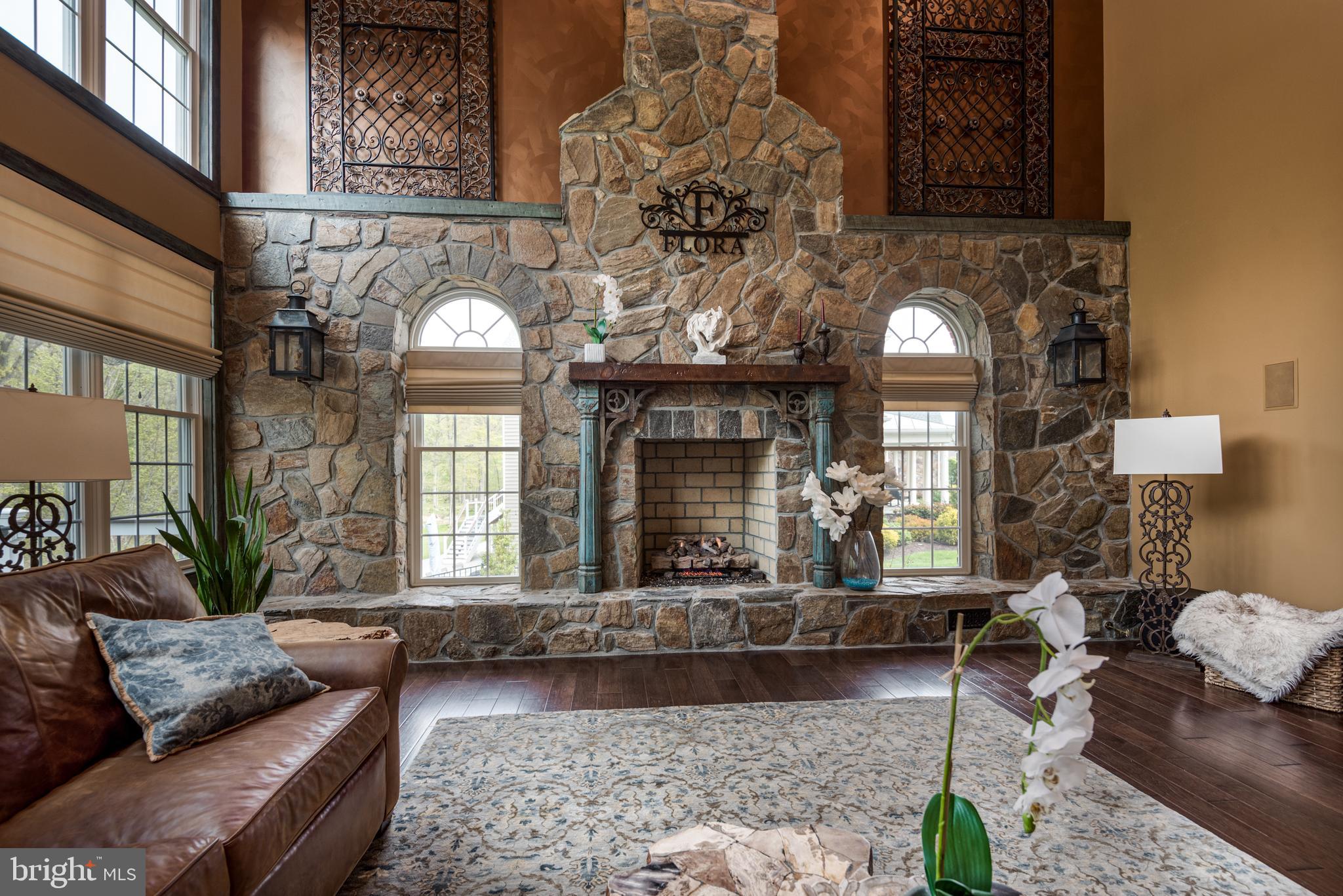 DOMINION VALLEY - Residential