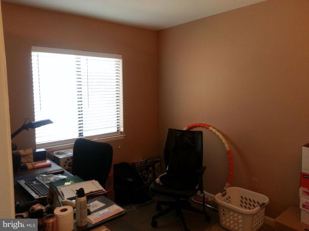 FALLS CHURCH GARDENS - Residential