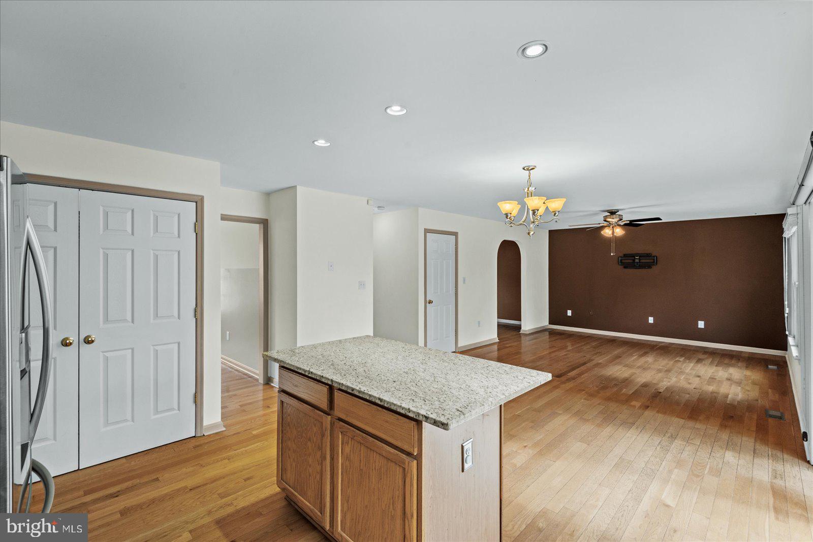 LANCASTER GATE - Residential