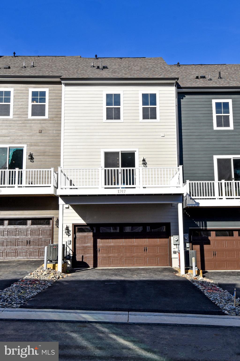 POTOMAC SHORES - Residential Lease